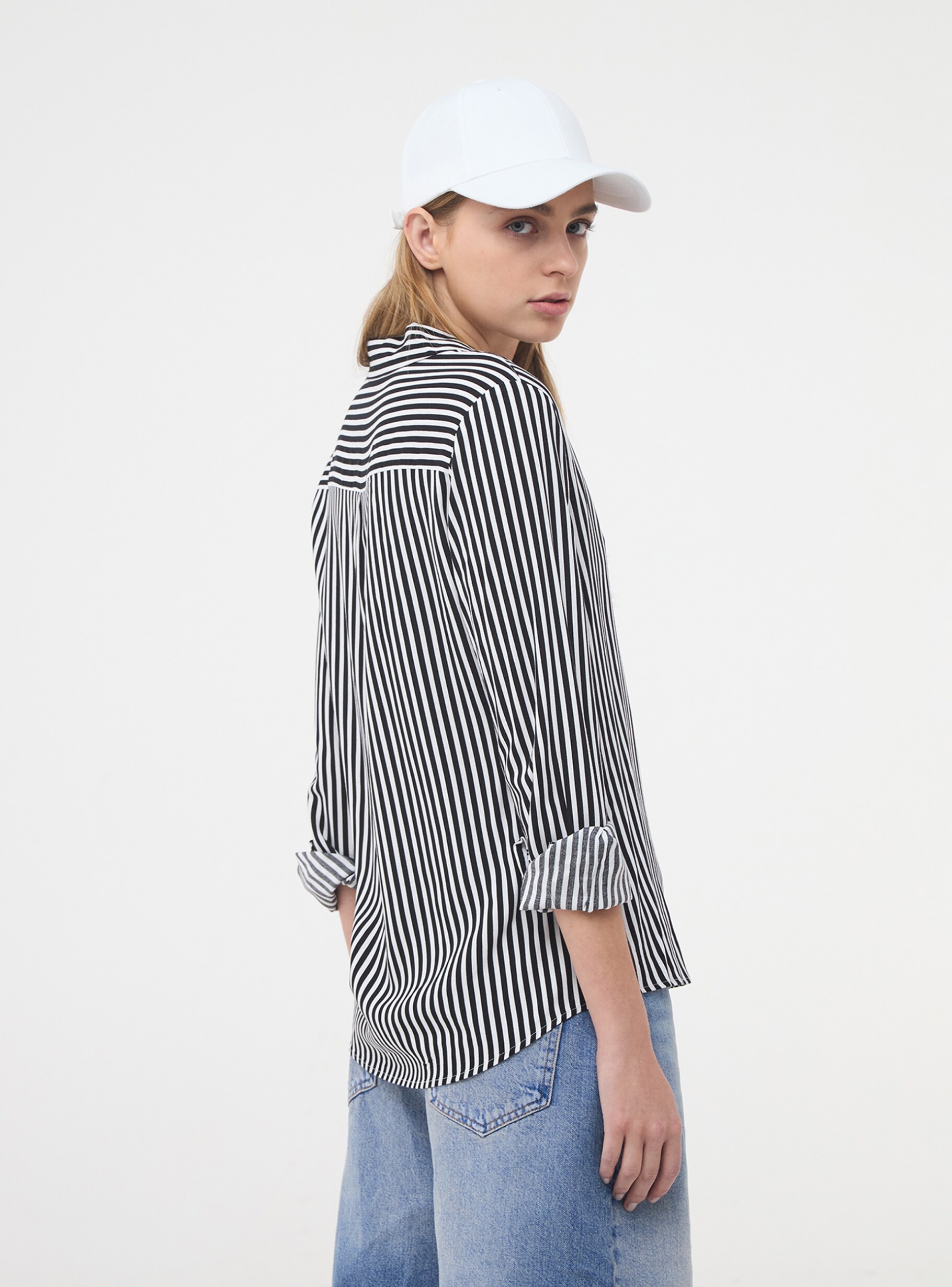 Var black Striped maxi shirt - Buy Online | Terranova