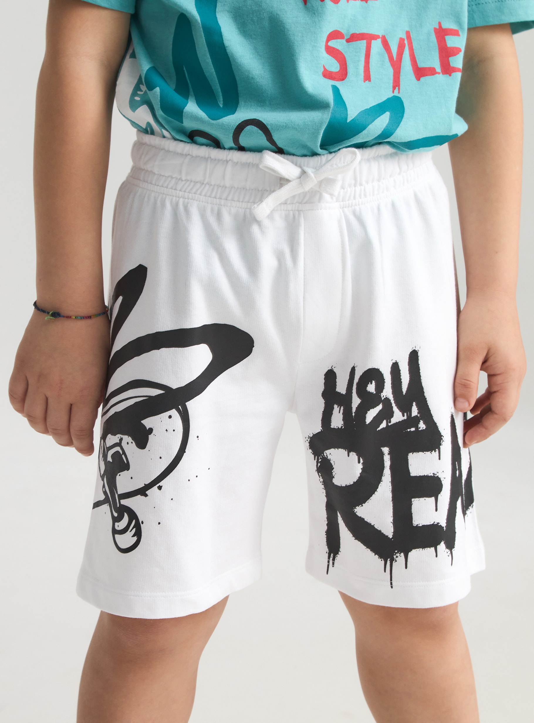 ★codegraphy★ Embroidered Artwork Bermuda Sweatpants Charco CODEGRAPHY]☆25SS☆Embroidery artwork Bermuda sweat pants