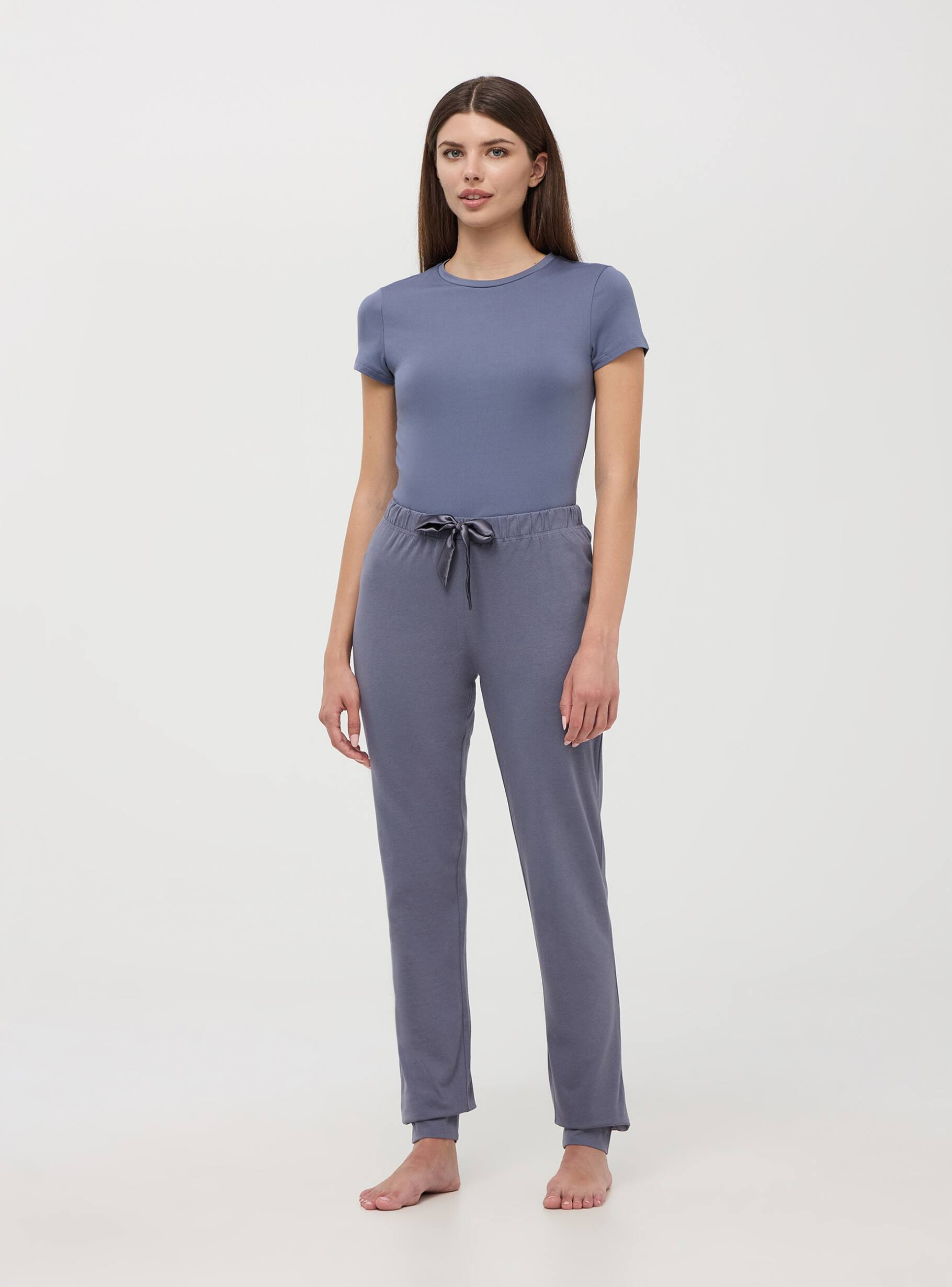 Avio Long pyjama bottoms with a drawstring Buy Online Terranova