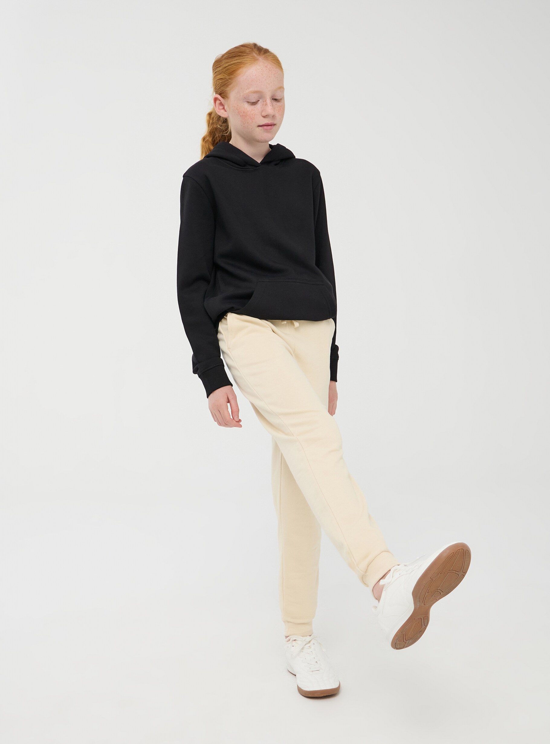 Cream Plain lightweight jogging bottoms Buy Online Terranova