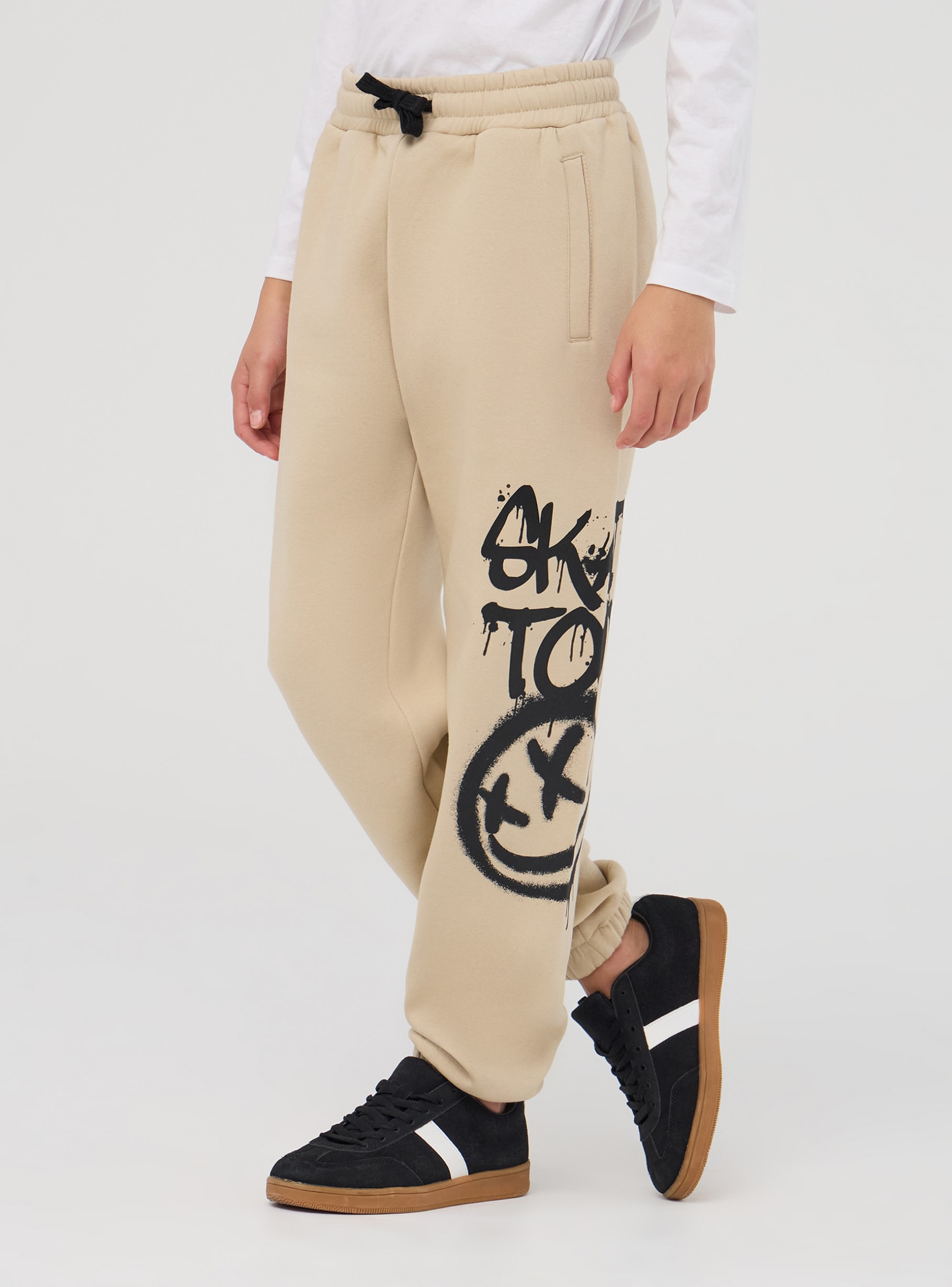 【THISISNEVERTHAT】Graffiti Sweatpant Ivory MUSINSA公式 | thisisneverthat® Graffiti Sweatpant Ivory