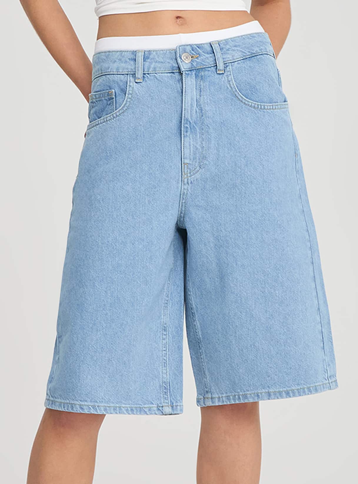 Middle blue denim Light denim Bermuda shorts Buy Online Terranova