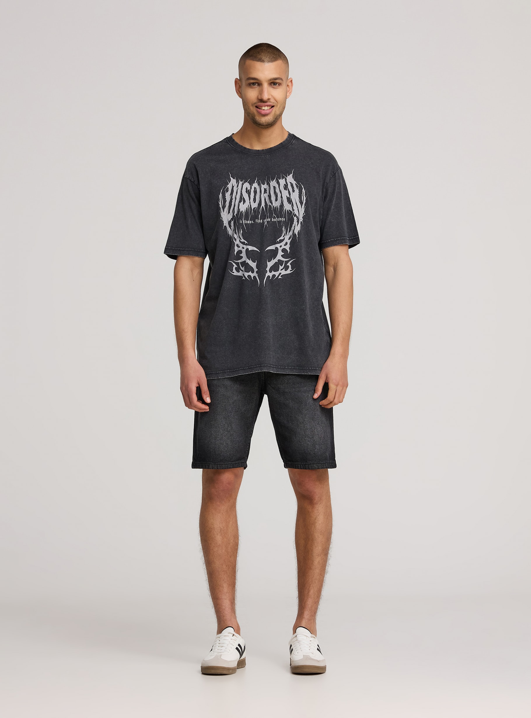Antracite Oversized T-shirt with metal print - Buy Online | Terranova