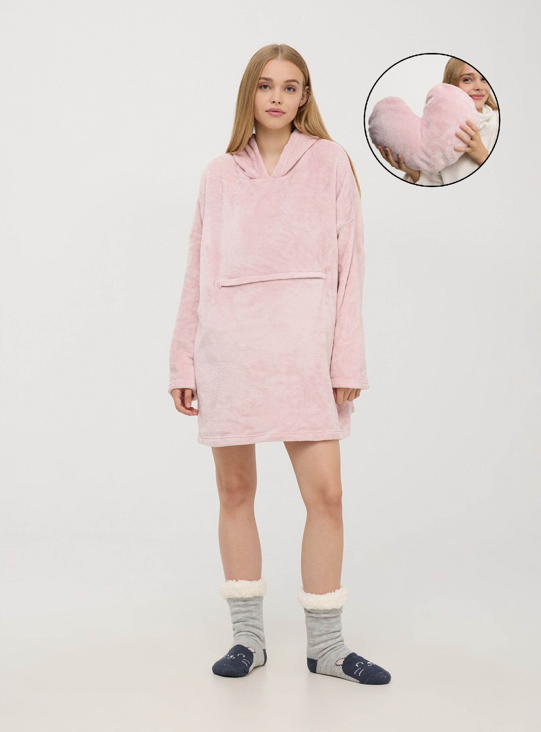 Women's heart sweatshirt clearance