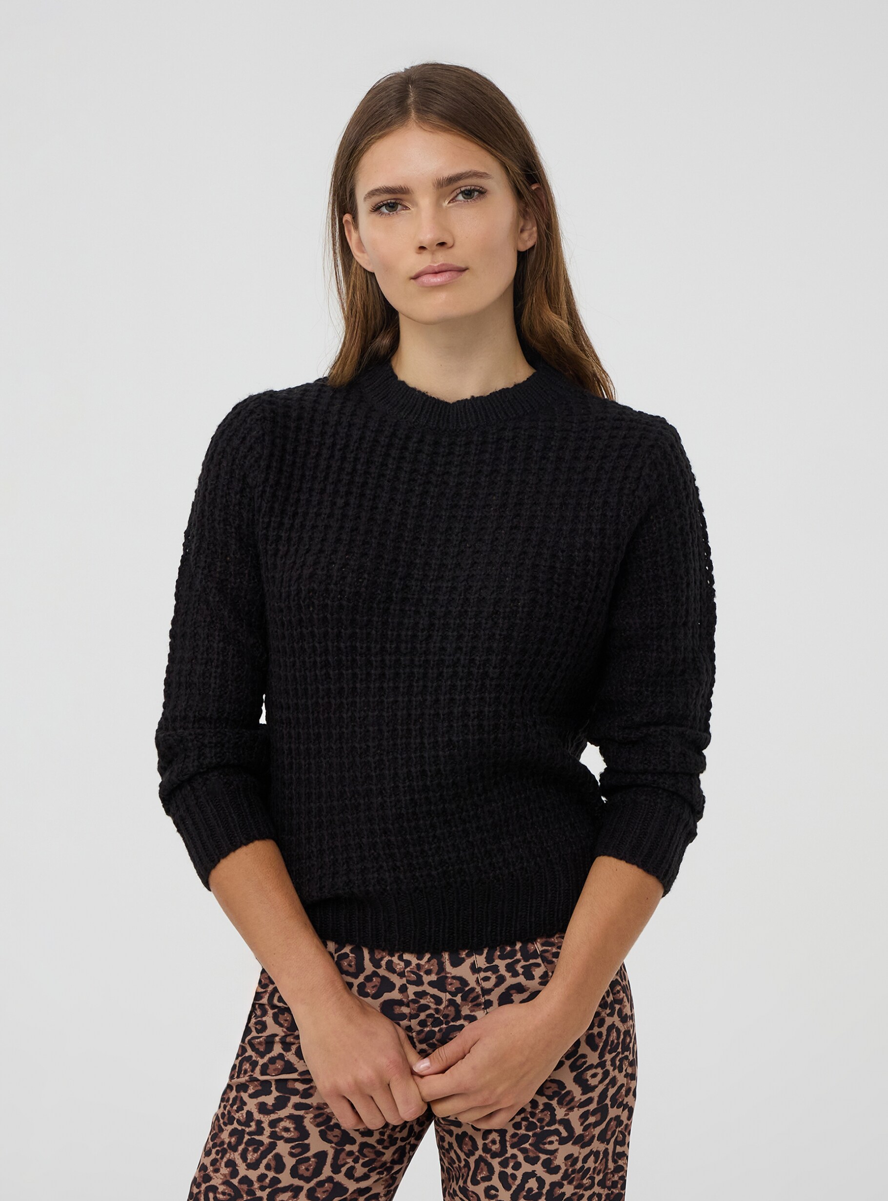 Solid Color Openwork Round Neck Sweaters Solid Color Openwork Round Neck Sweaters