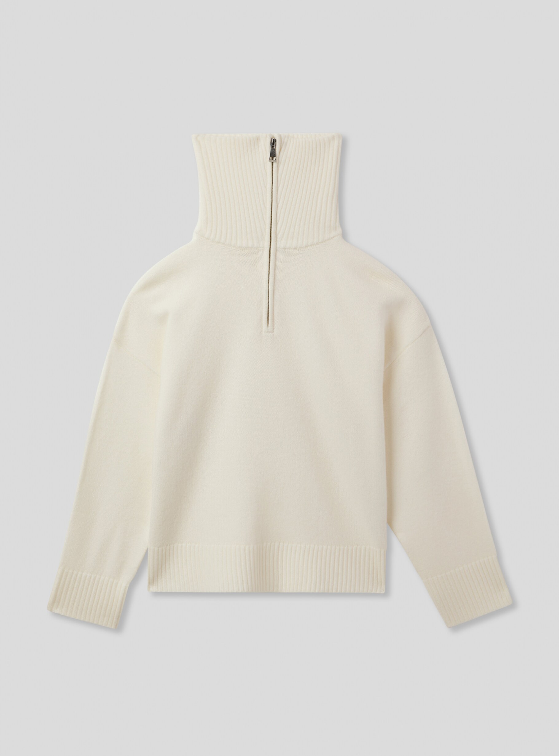 alvana Massive Henley Neck Sweat