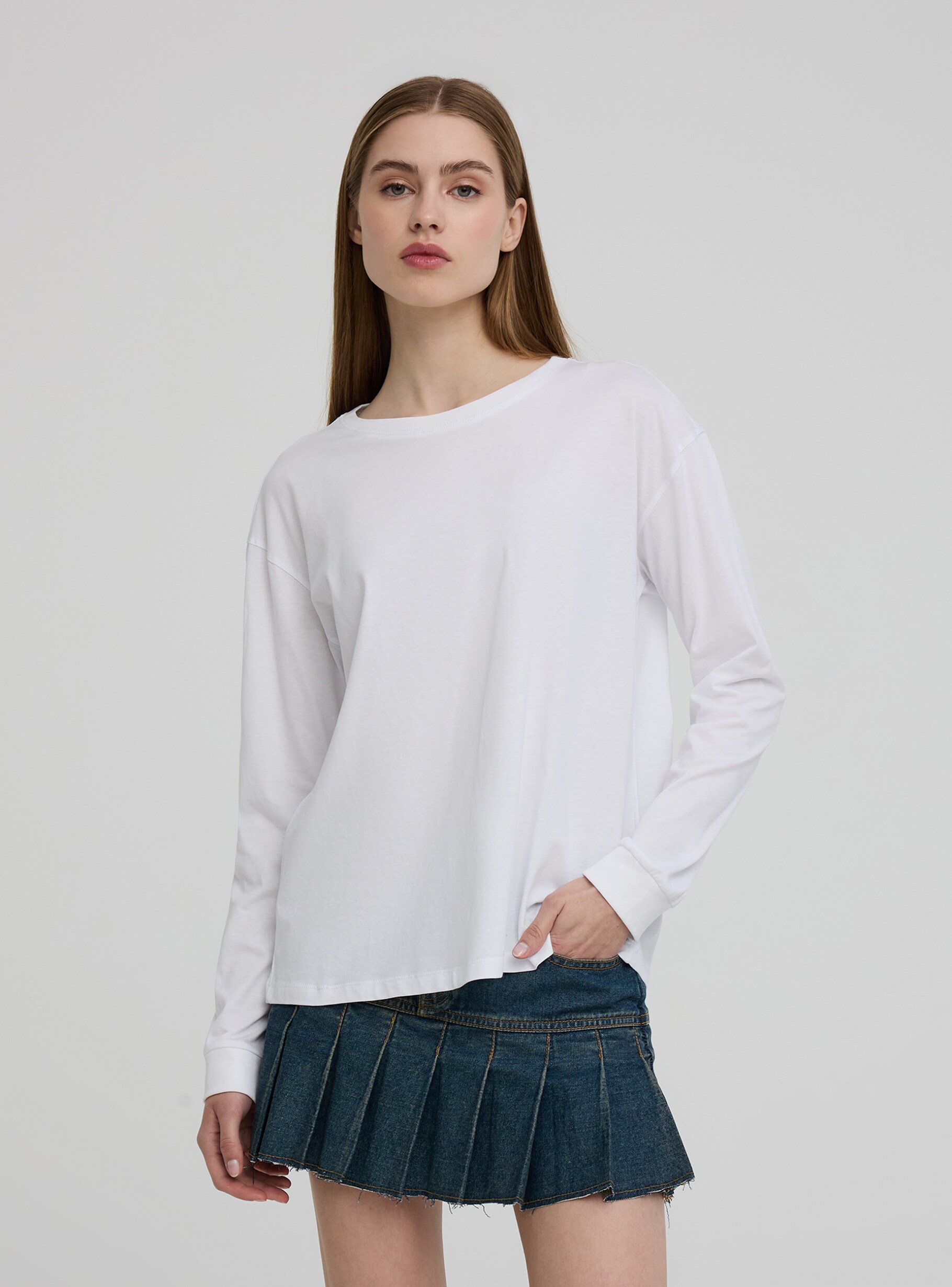 White Oversized plain T shirt Buy Online Terranova