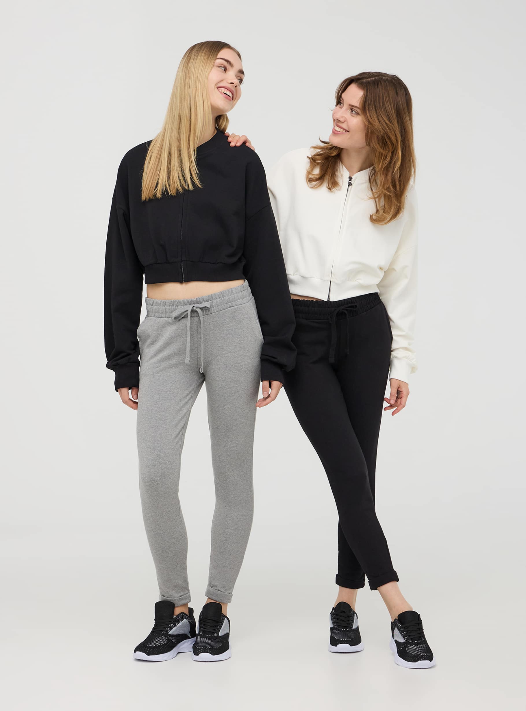 Var middle grey melange 2 pack of lightweight skinny tracksuit bottoms Buy Online Terranova