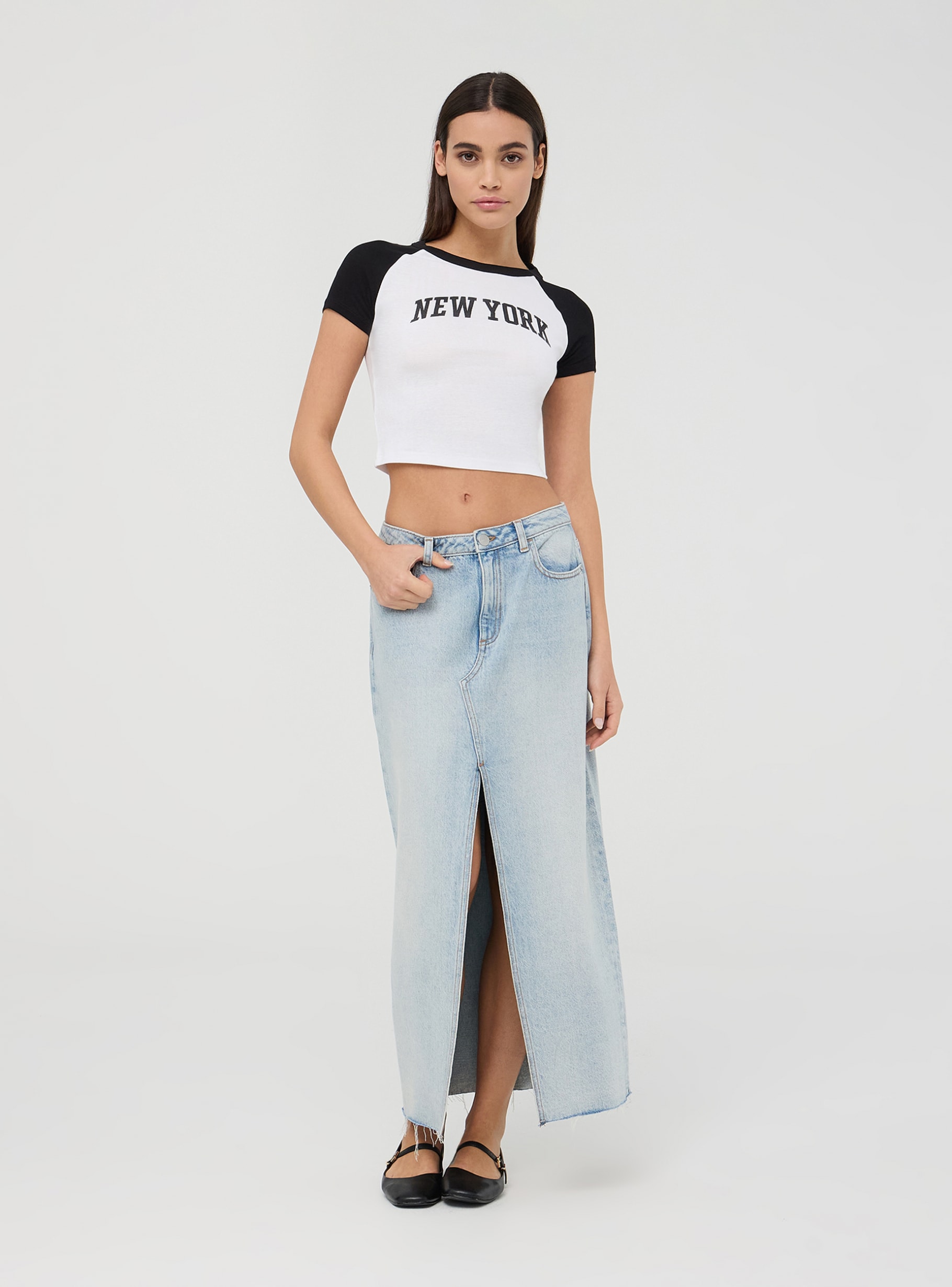 Tシャツ・カットソー [RONRON]DOODLE LETTERING SLIM CROP T SHIRT R4555 RONRON]DOODLE LETTERING SLIM CROP T SHIRT R4555