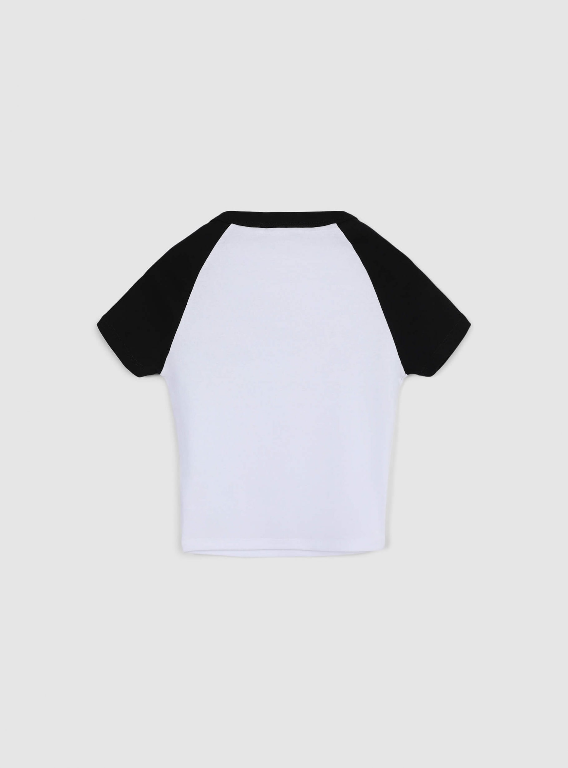 Var black College print crop raglan T-shirt - Buy Online