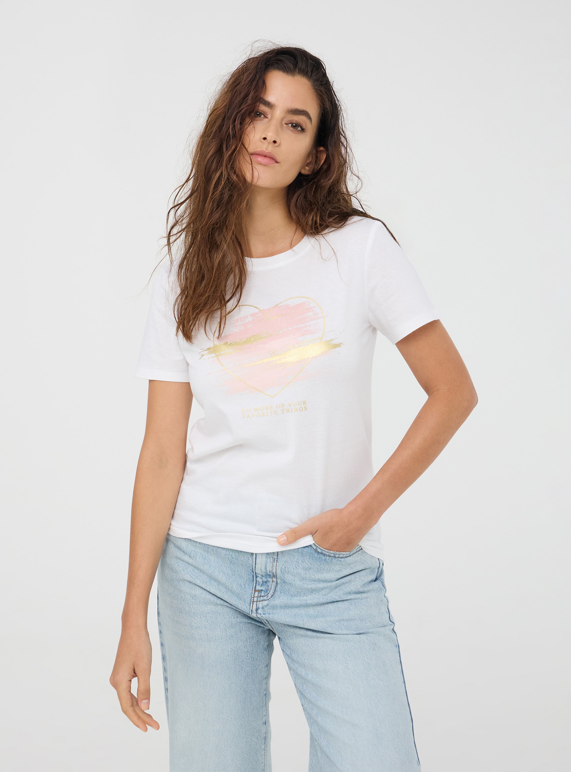 Optical white T-shirt with laminated print featuring a heart