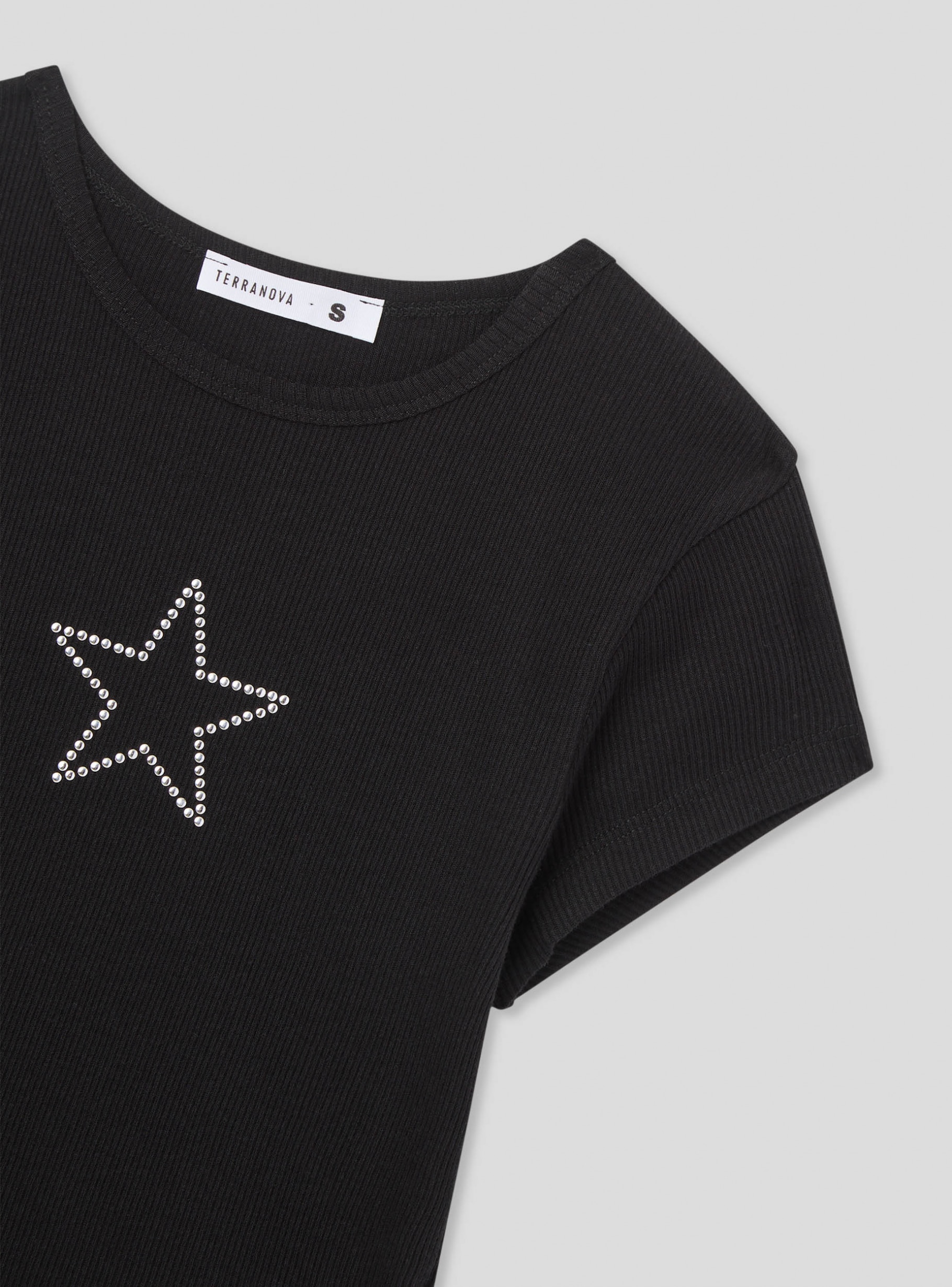 Black Star-studded crop T-shirt - Buy Online | Terranova
