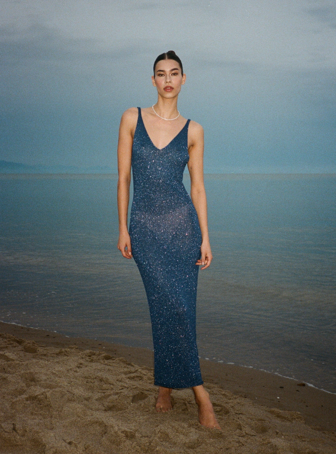 Vestito lungo in maglia luccicante bluette Terranova