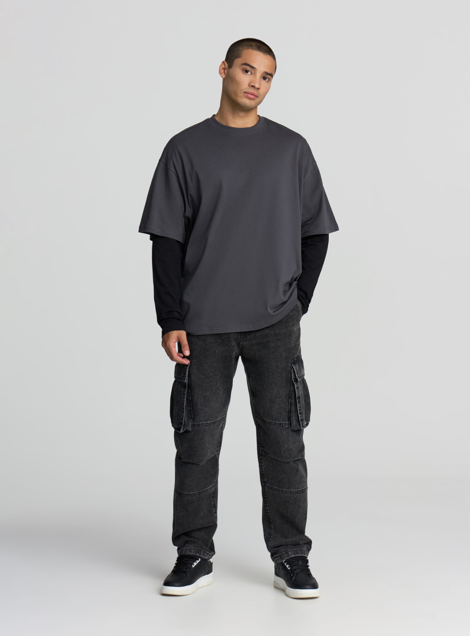 Gunmetal grey Solid colour oversized T-shirt Buy Online Terranova