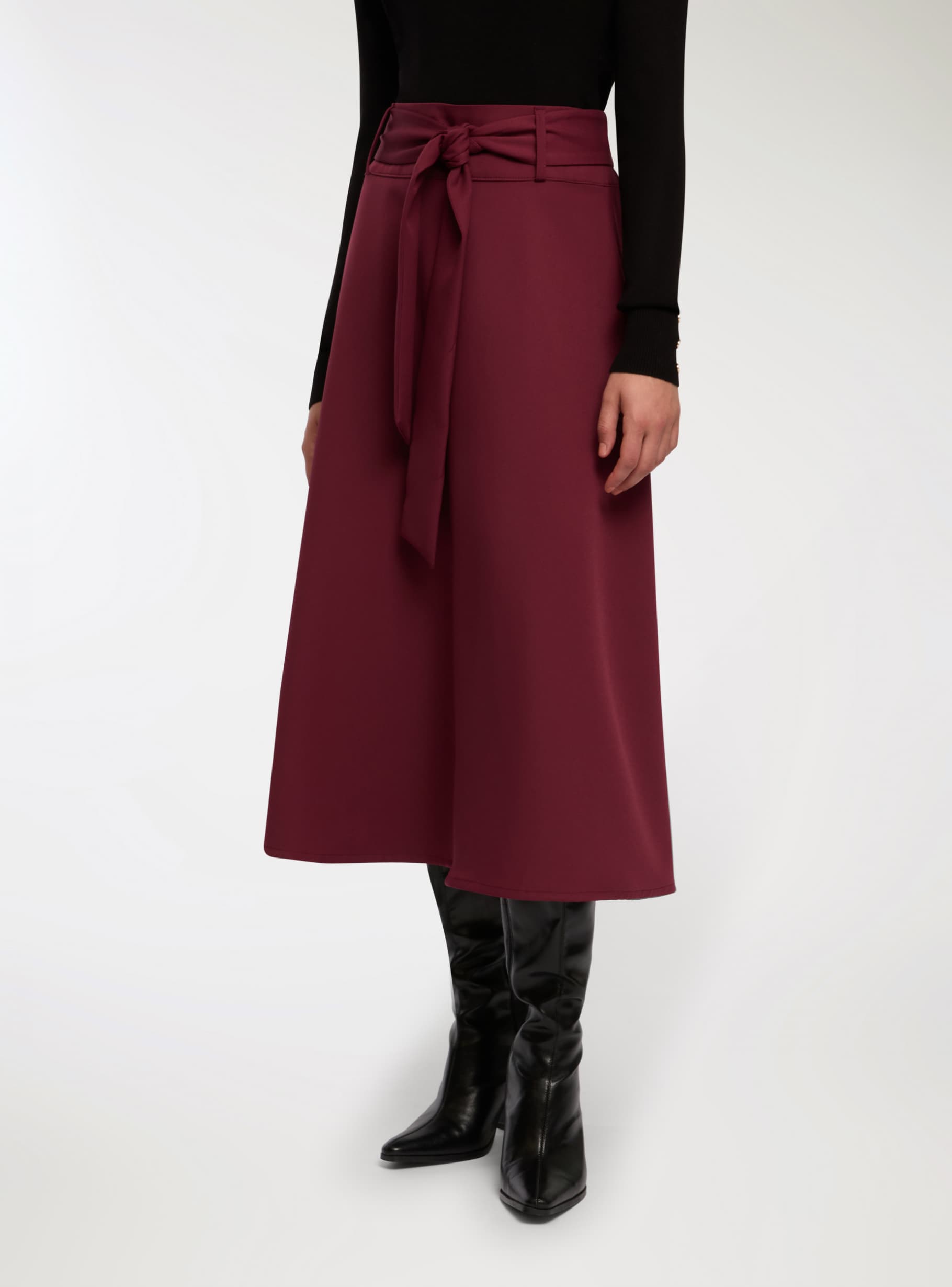 Bordeaux Long skirt with sash belt - Buy Online | Terranova