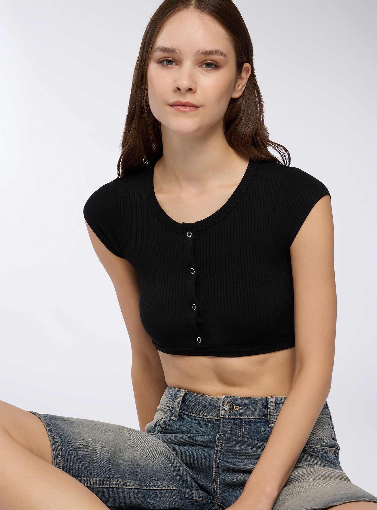 Black Crop T-shirt with buttons Buy Online Terranova