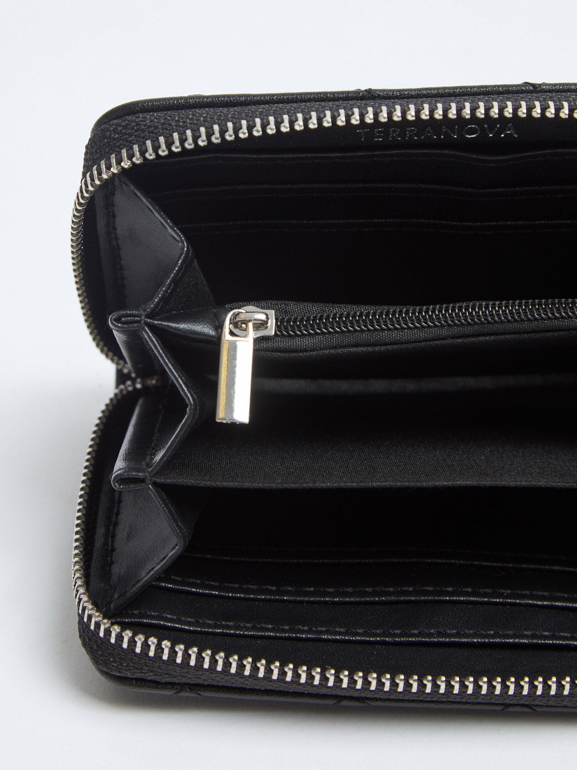 トートバッグ Fallett Lettering Quilted 3WAY Wallet Black FA2303BG06BK Black Quilted faux leather wallet - Buy Online | Terranova
