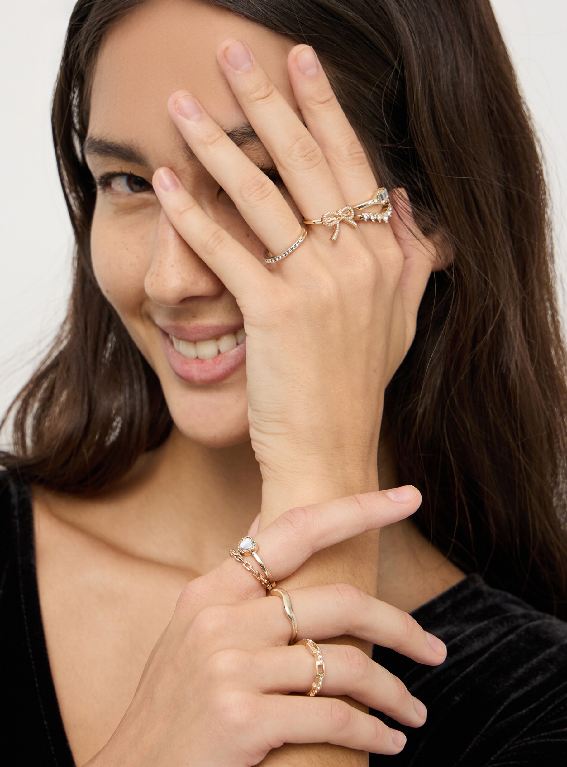 Gold 6 pack of rings Buy Online Terranova
