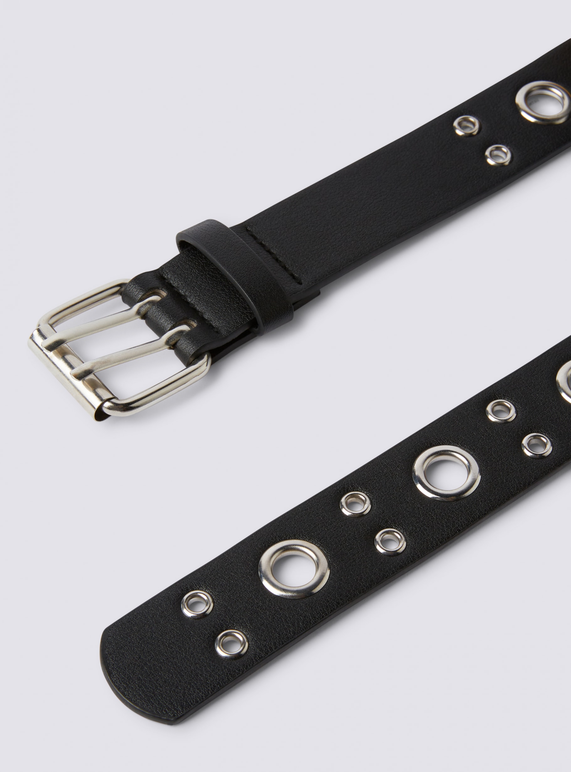 belt eyelets