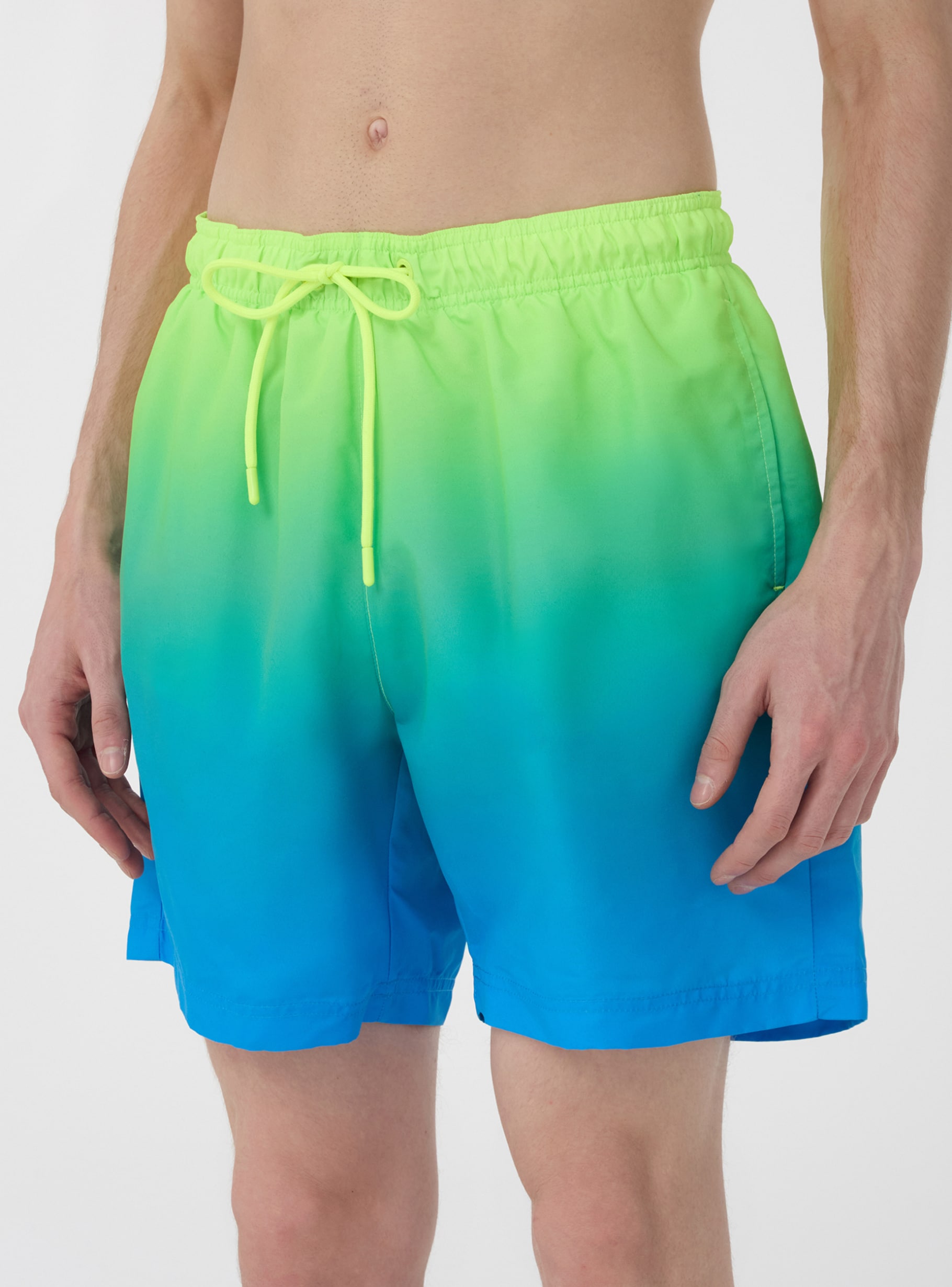 Var green Gradient shaded patterned sea bermuda shorts - Buy
