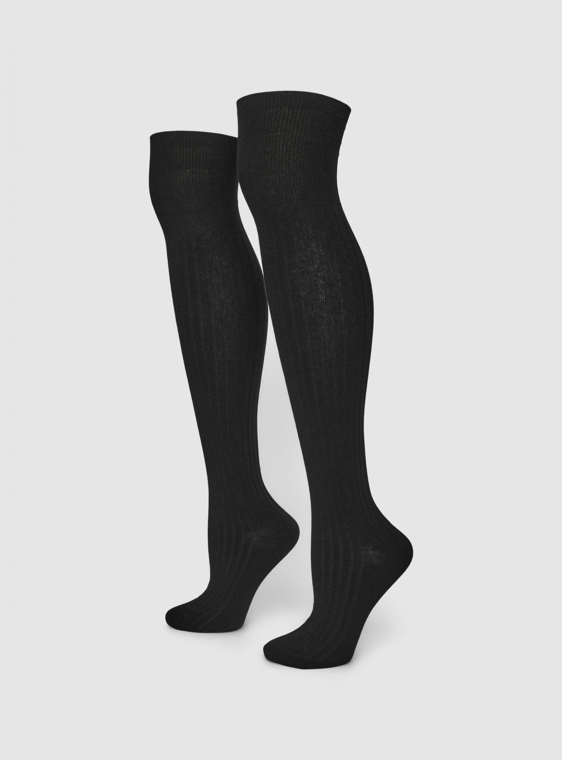 Black Ribbed thigh-high socks - Buy Online | Terranova