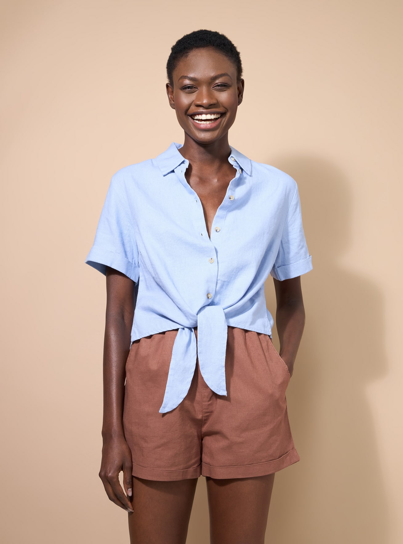 Short pants Woman Terranova
