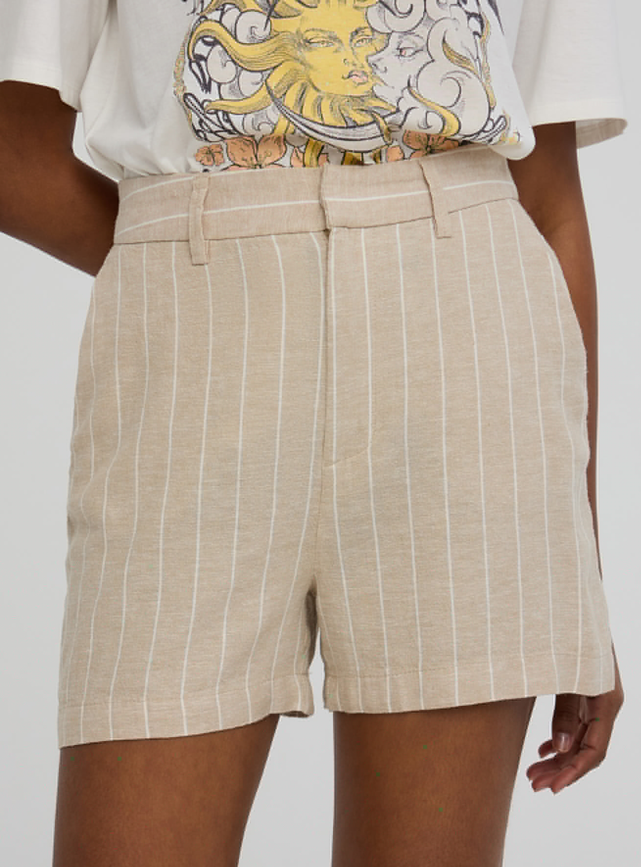 Short pants Woman Terranova