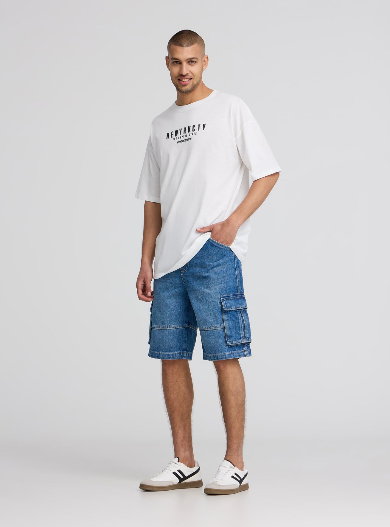 Short pants jeans Man Terranova