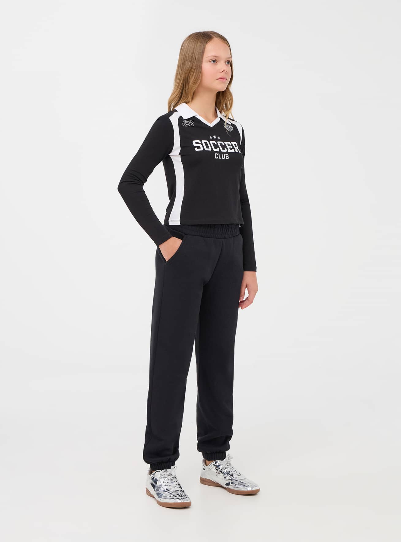 Girls full tracksuit cheap