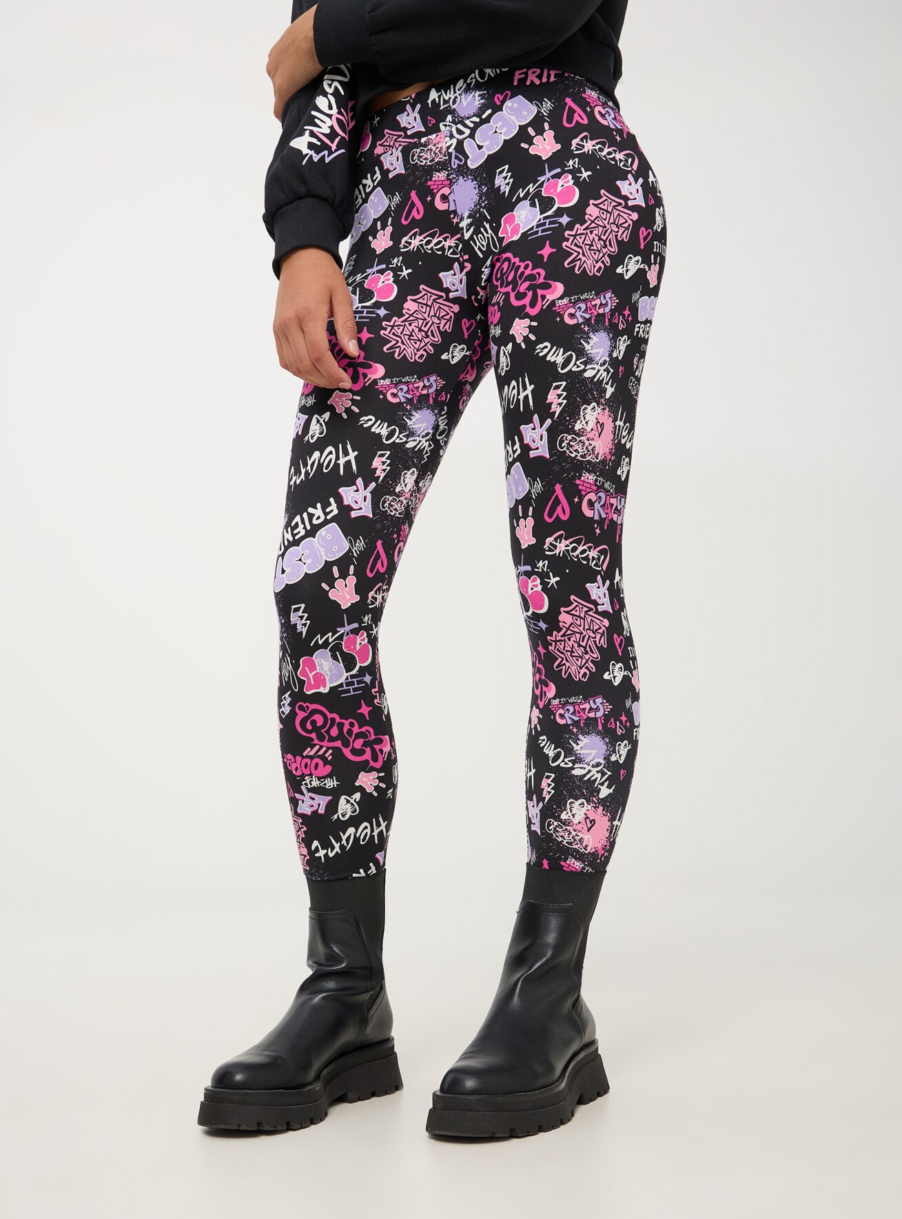 Crazy pattern leggings store