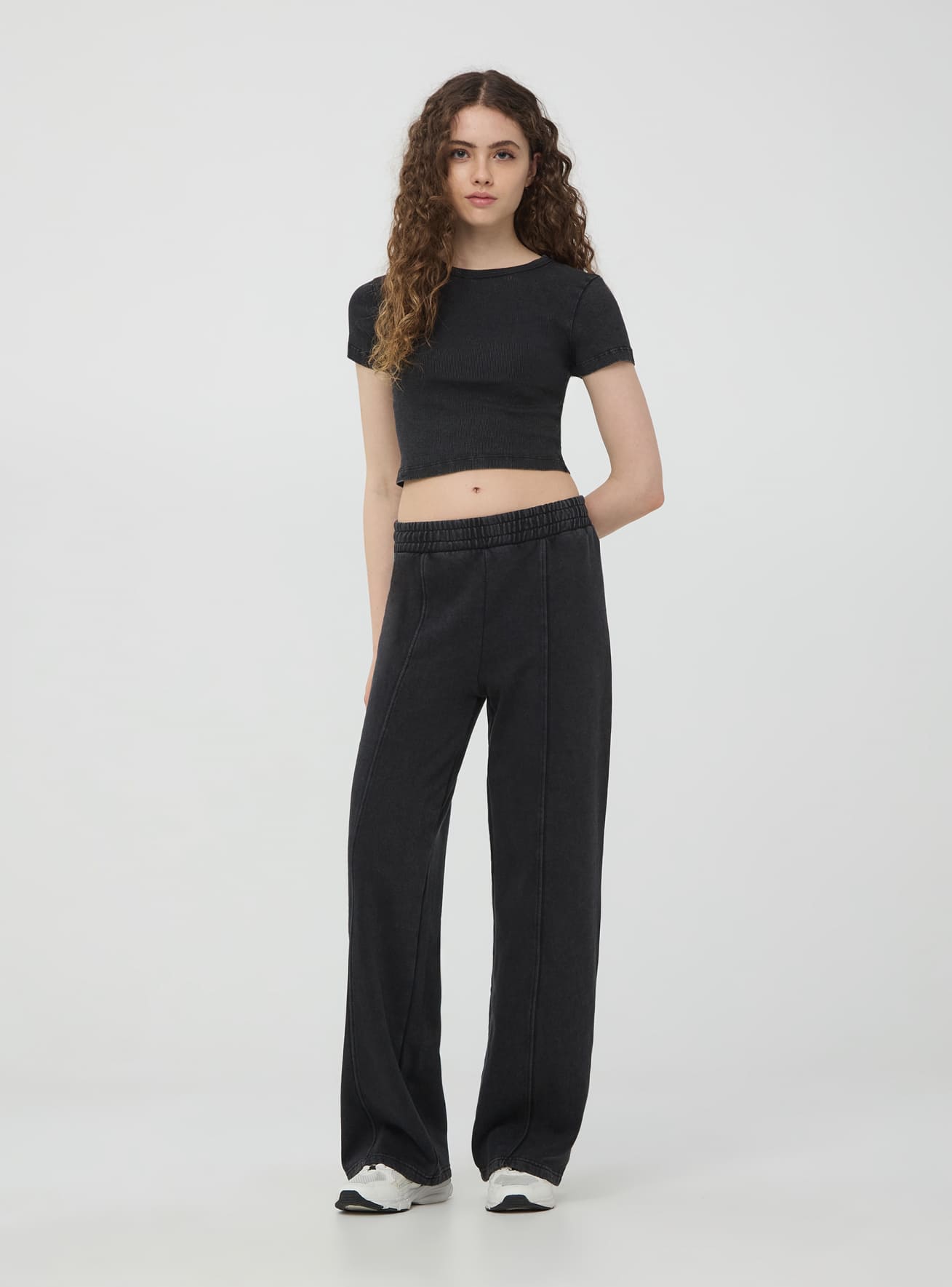 Pantaloni tuta terranova store