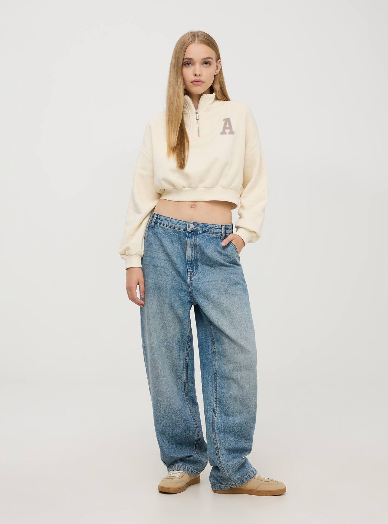 Cropped high neck sweatshirt best sale