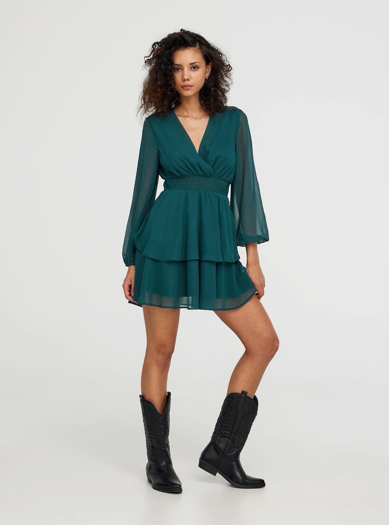 Vestito a balze con punto smock in vita verde scuro Terranova