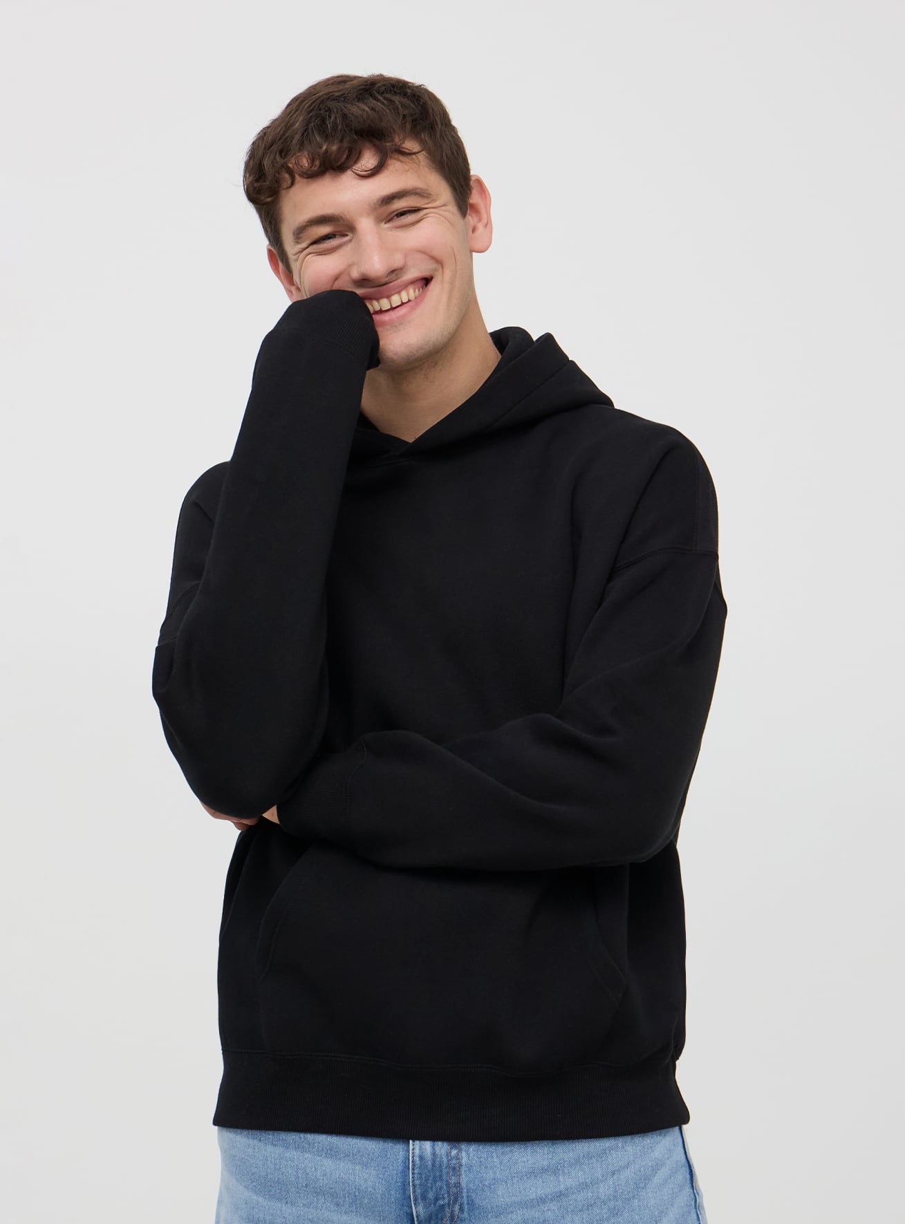 Black Boxy fit hoodie Buy Online Terranova