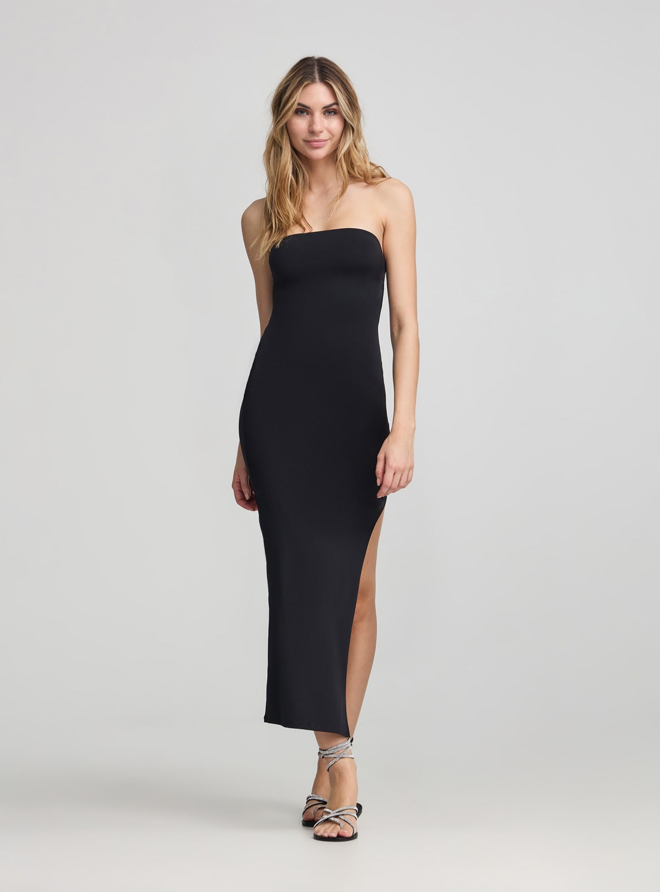 Schwarz Langes Wickelkleid mit Ruschen und Schlitz Terranova