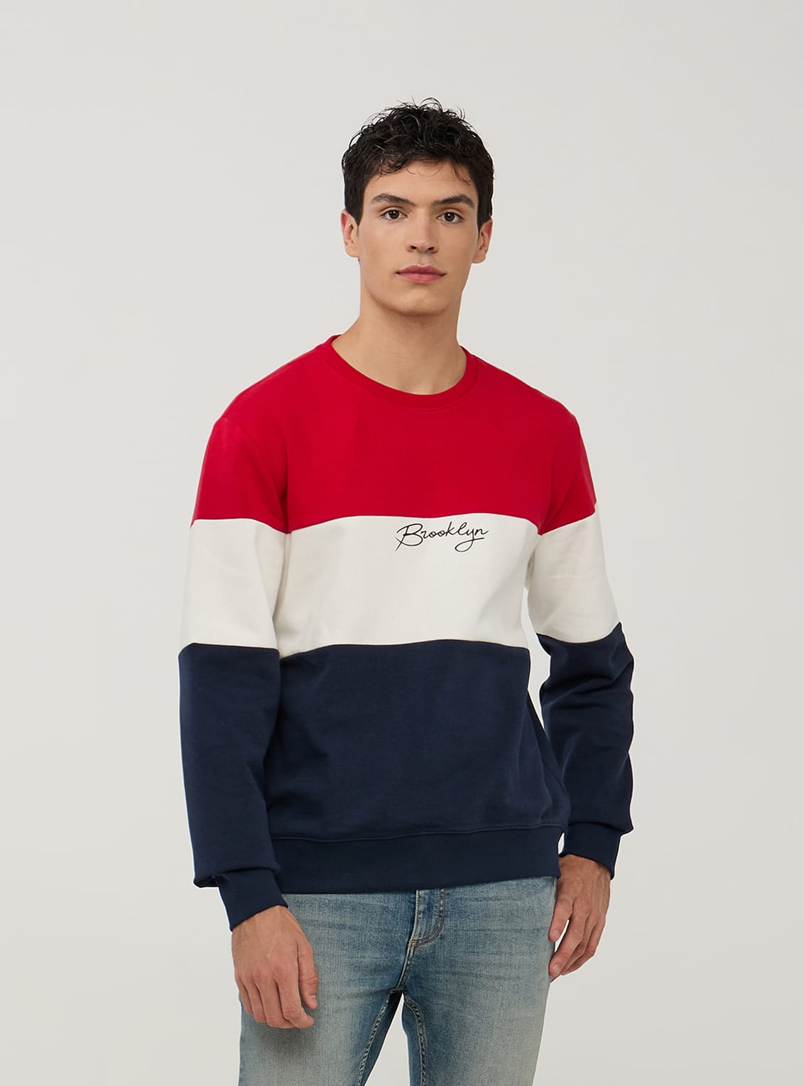 var red bright Colour block sweatshirt Buy Online Terranova