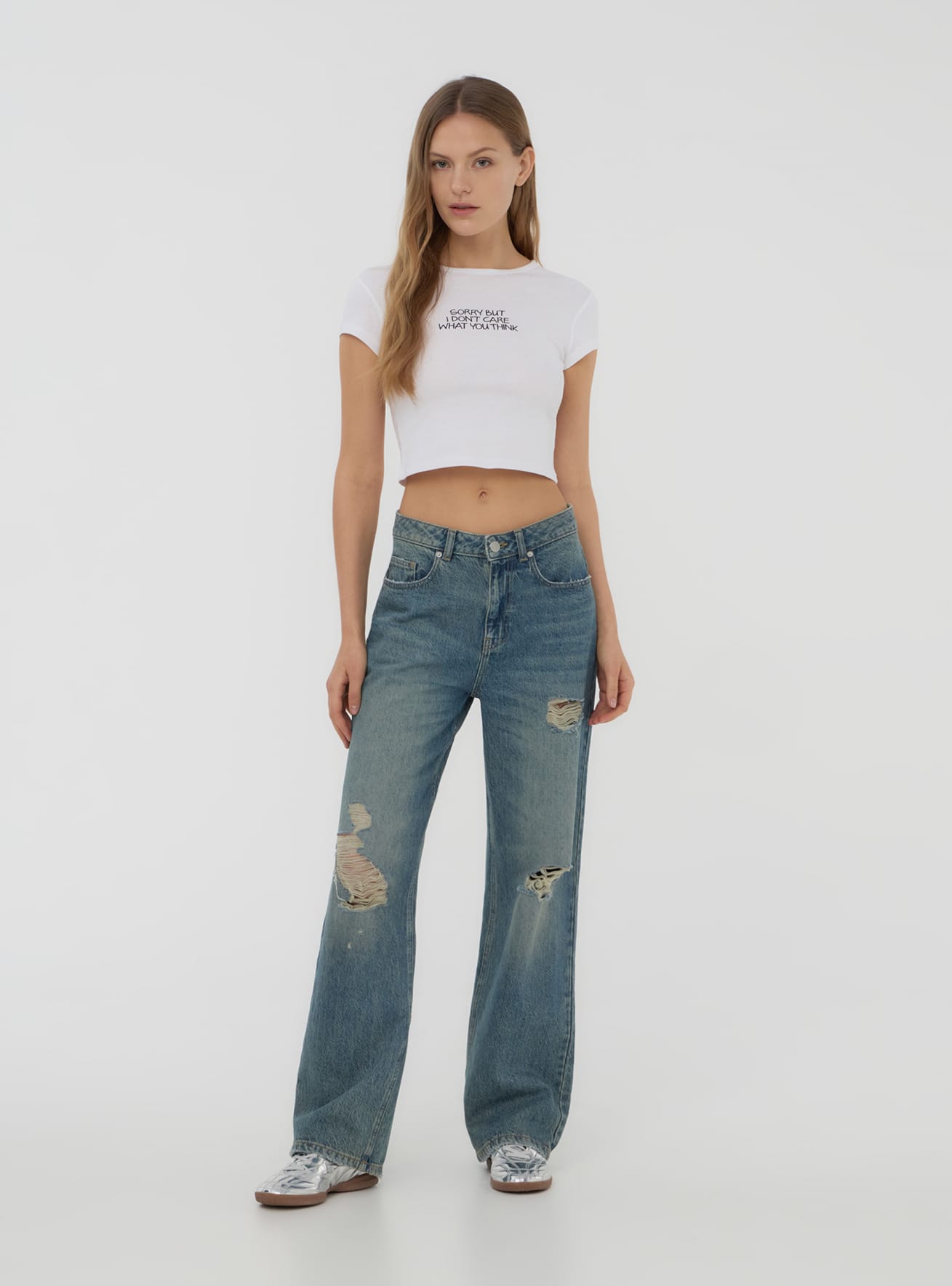 T-shirt crop con scritta divertente