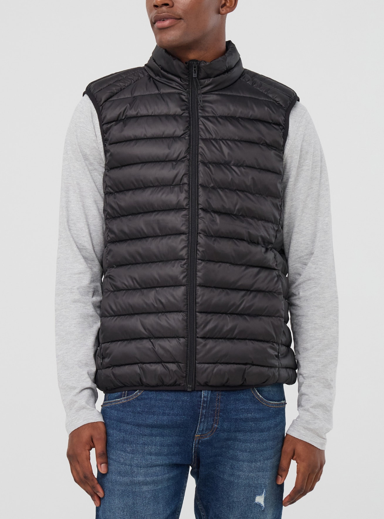 Gilet 100 grammi con collo alto
