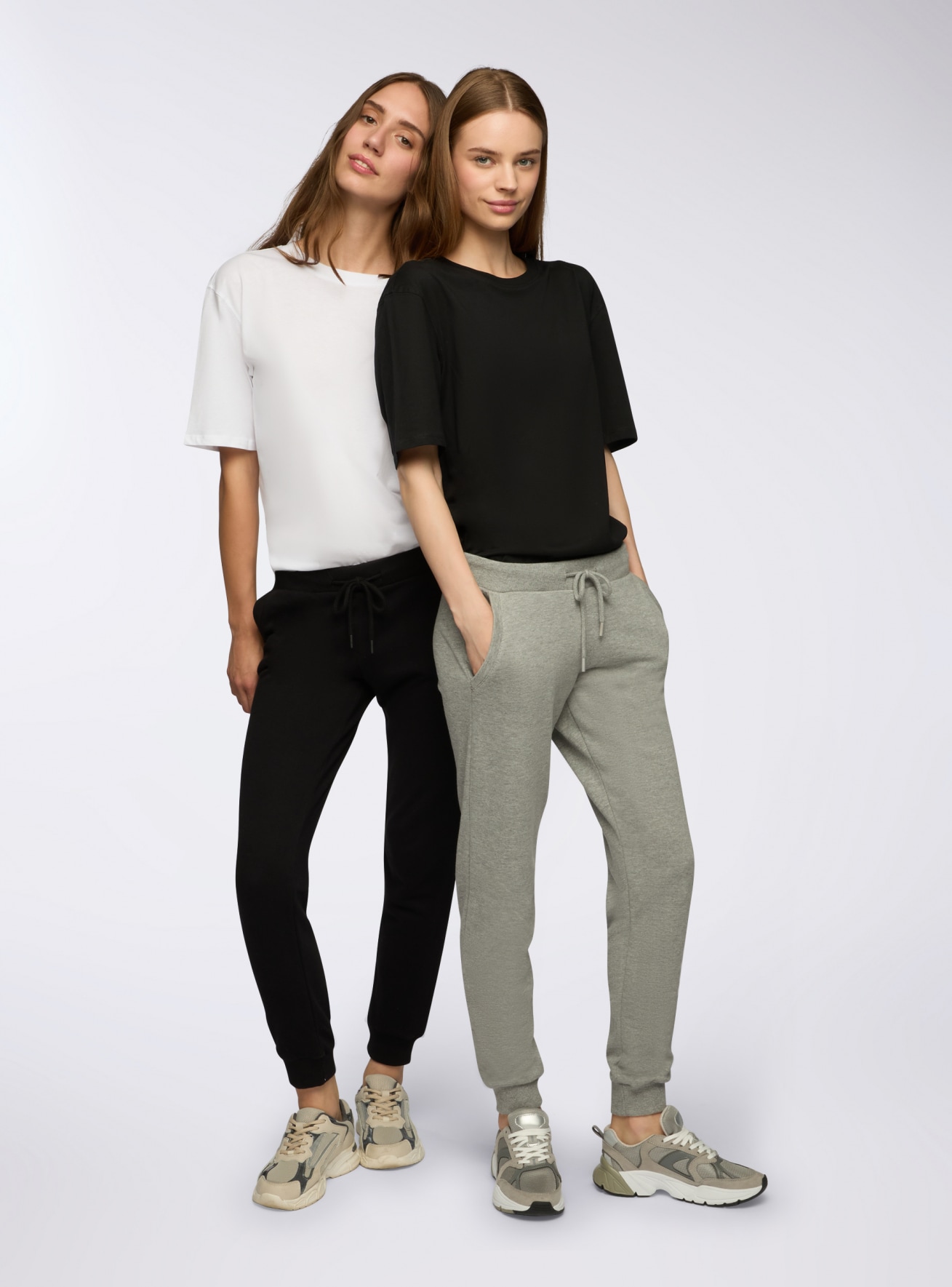Zestaw 2 oversize'owych t-shirtów basic w jednolitym kolorze