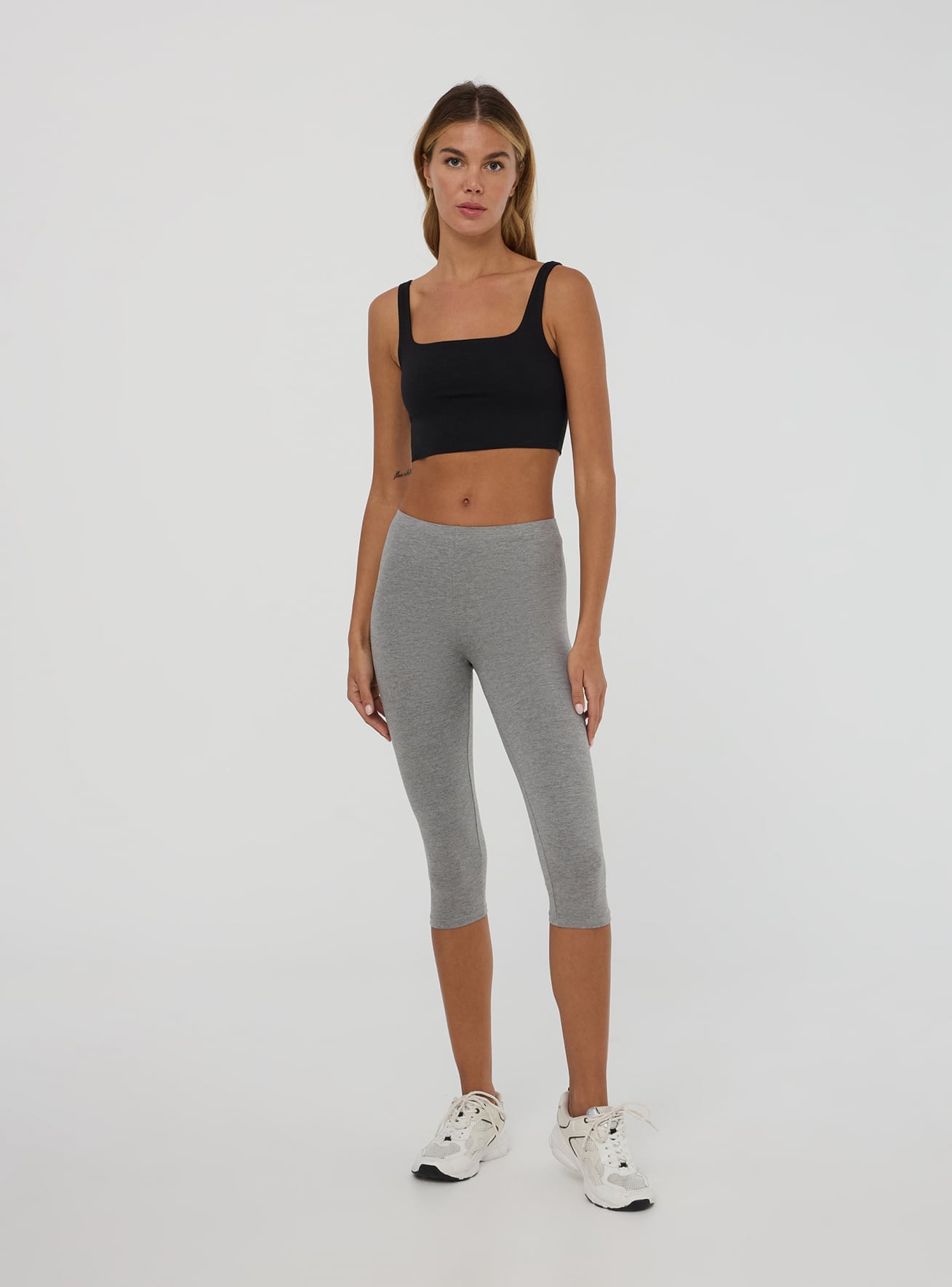 Short leggings Woman Terranova
