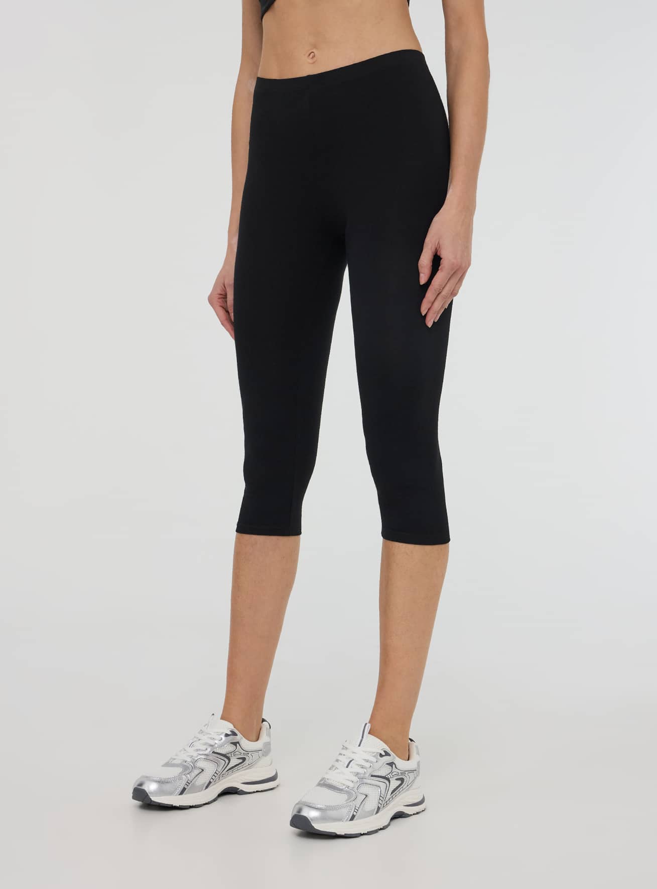 Short leggings Woman Terranova