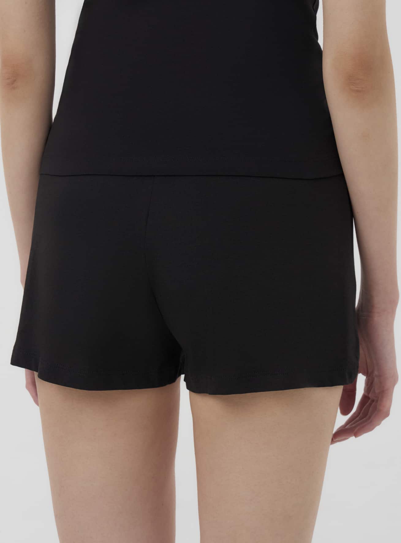 Short pants Woman Terranova