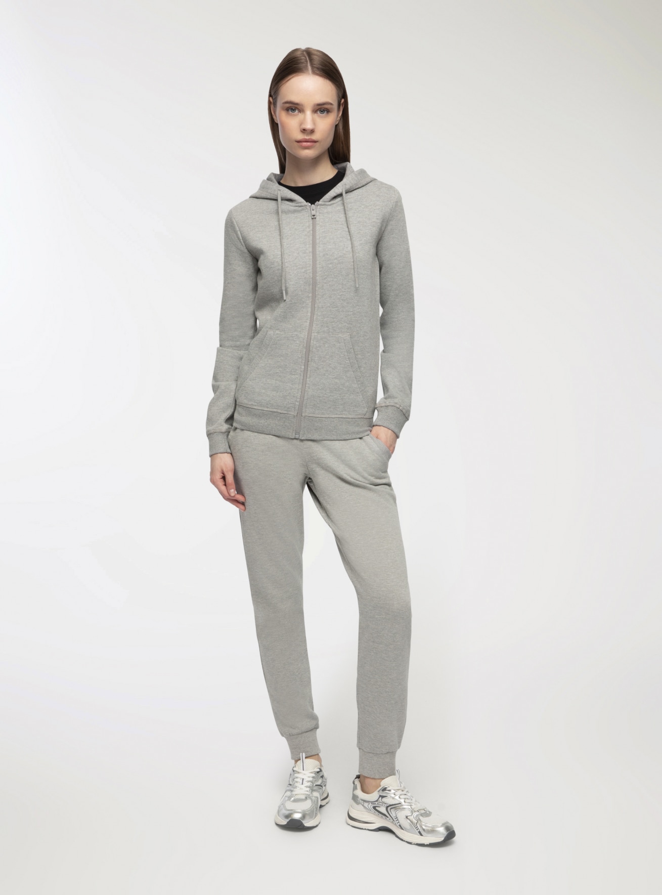 Pantaloni tuta leggeri con polsini e coulisse