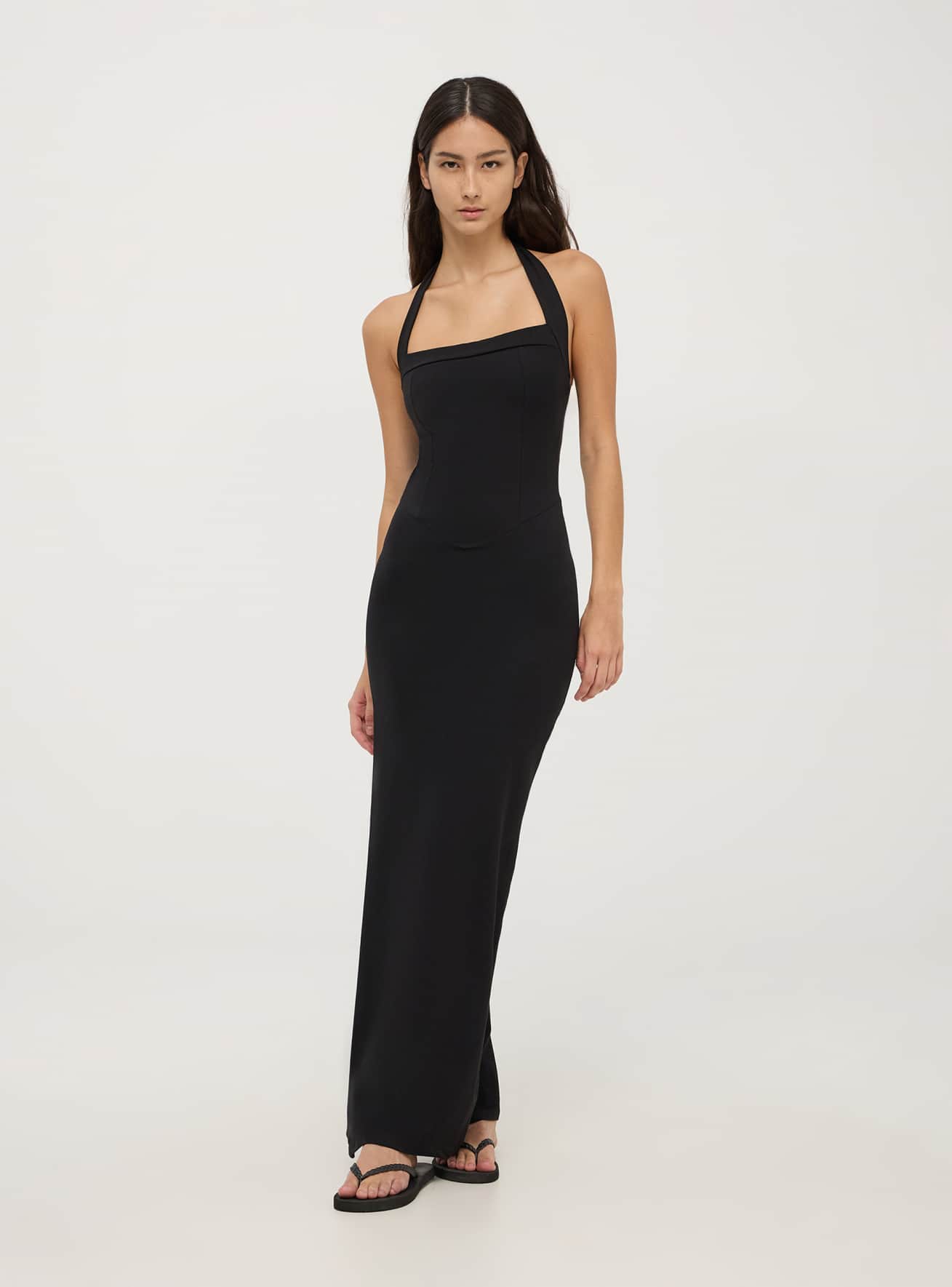 Vestito lungo con allacciatura dietro al collo Nero Acquista Online Terranova