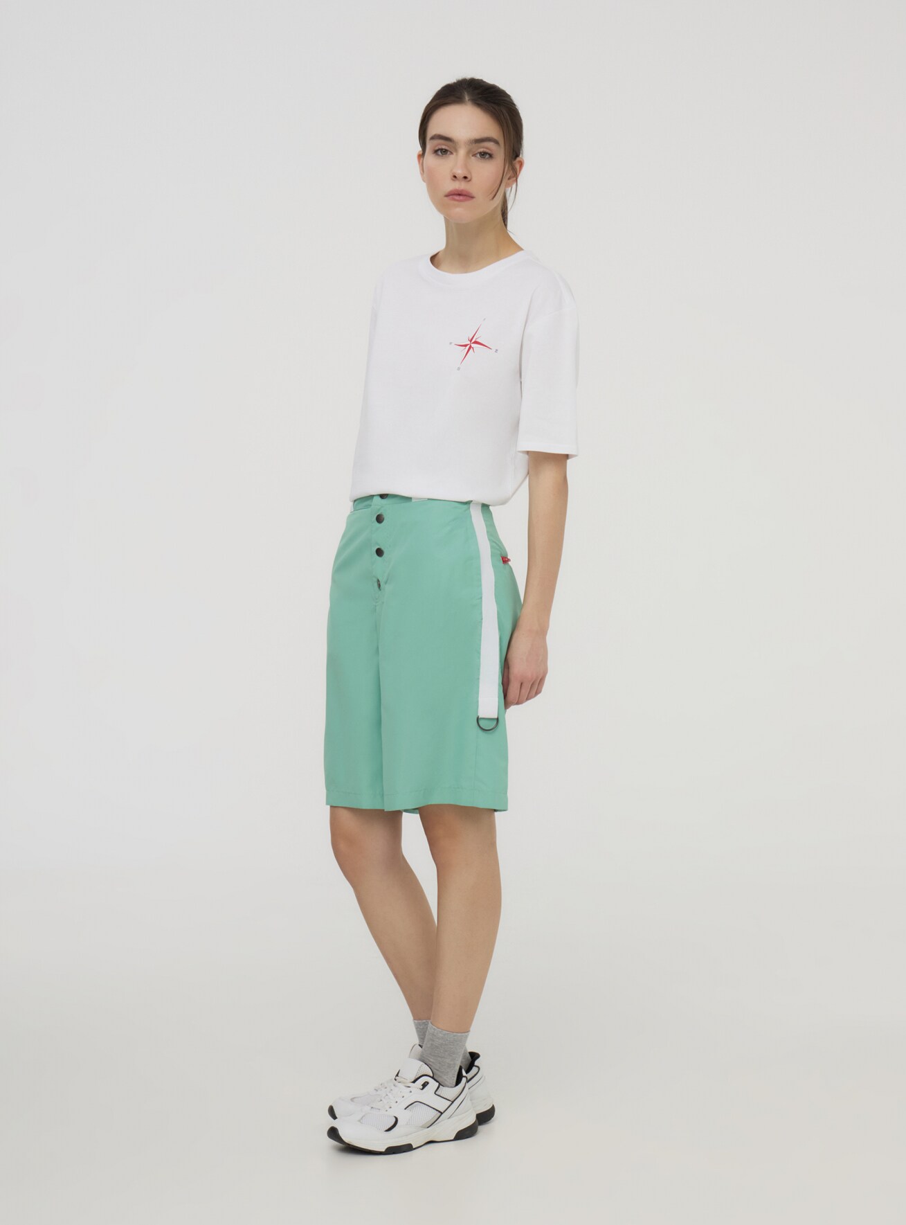 Short pants Woman Terranova
