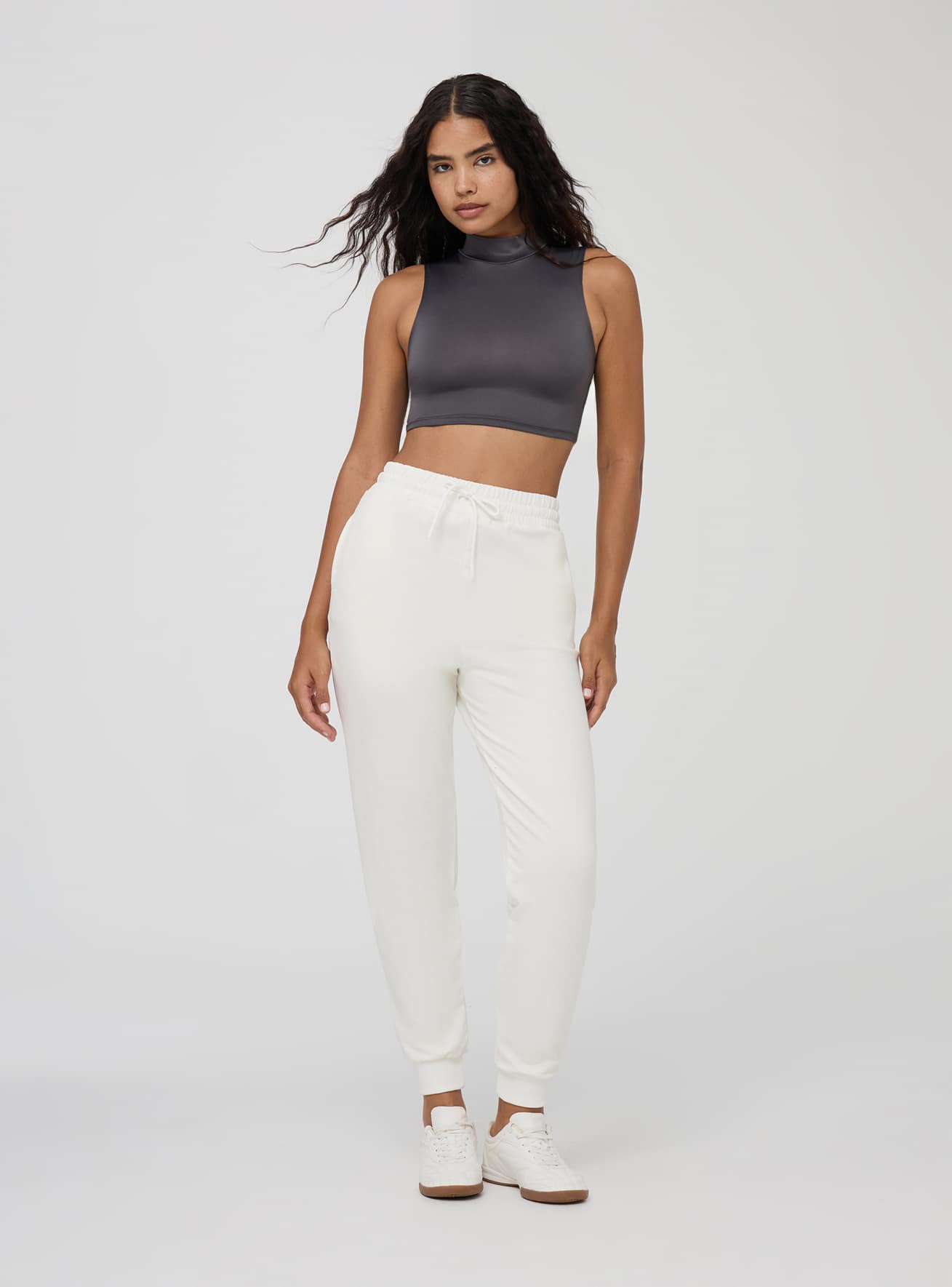 White jogging bottoms womens discount