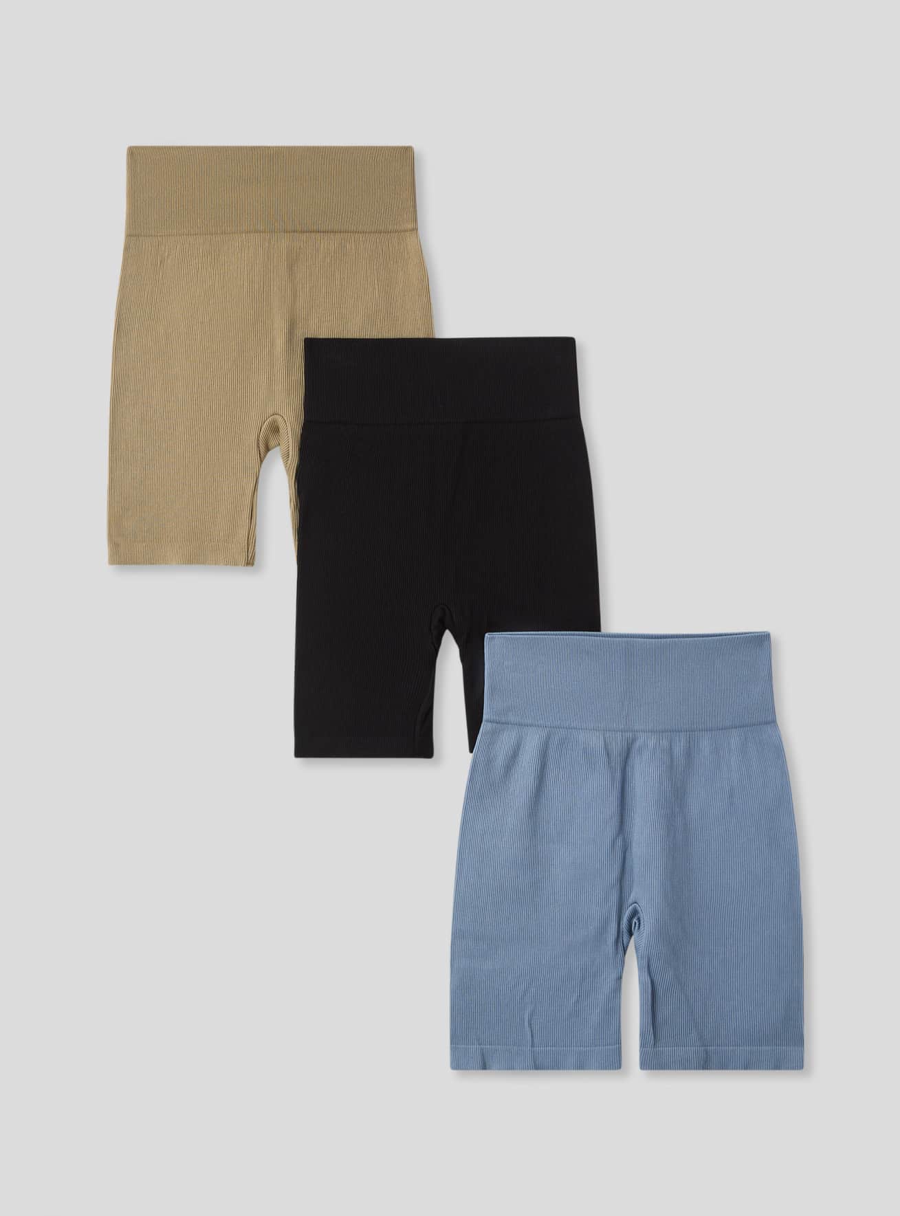 Short leggings Woman Terranova