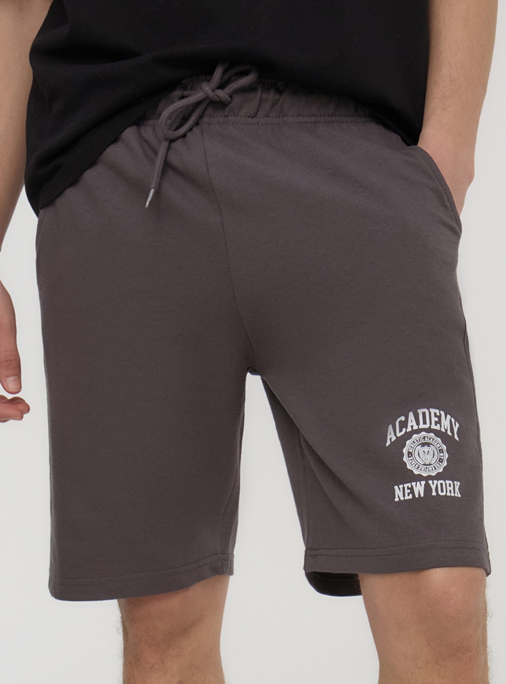 Kratke sportske pantalone Muškarci Terranova