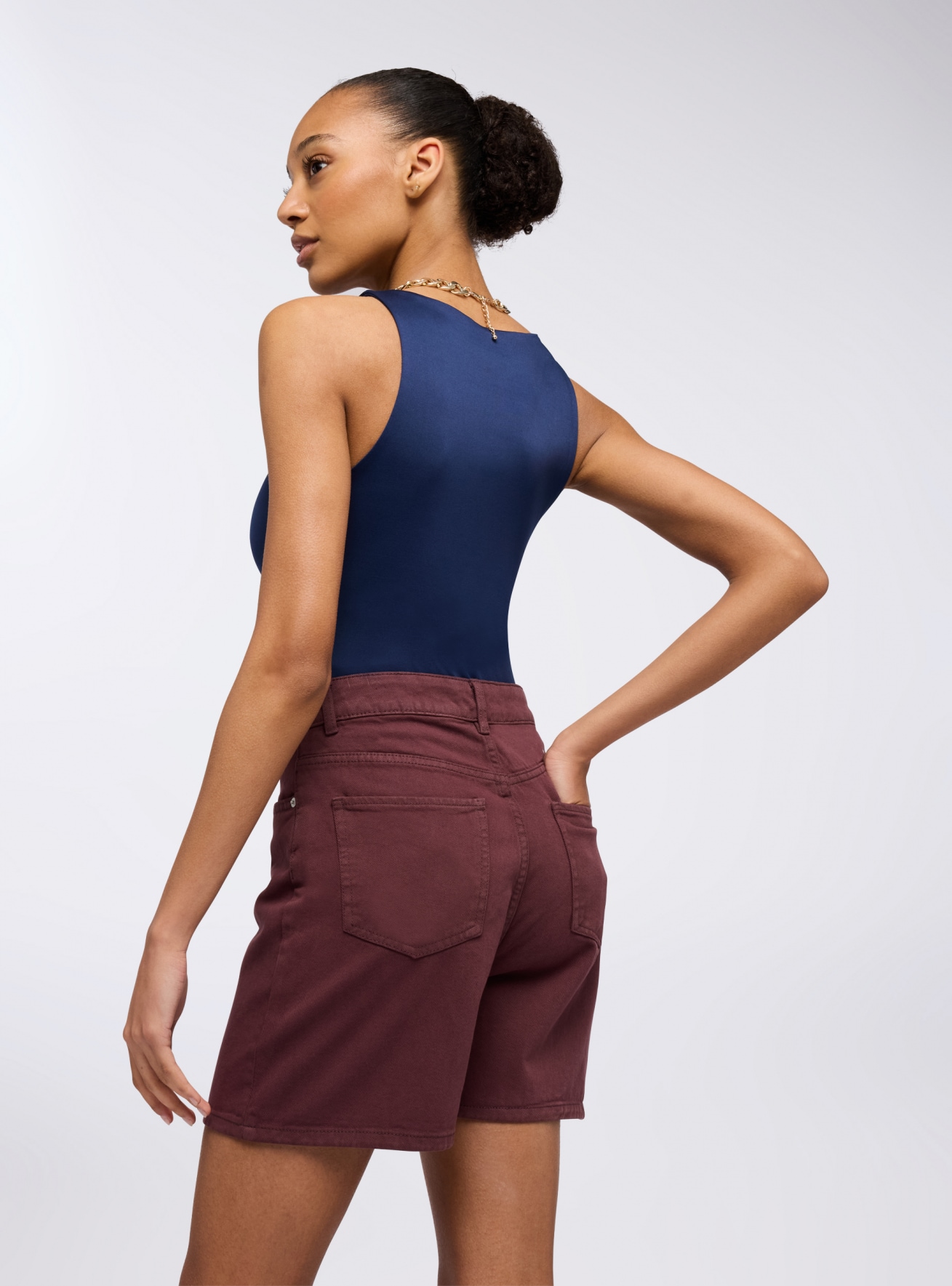 Short pants Woman Terranova