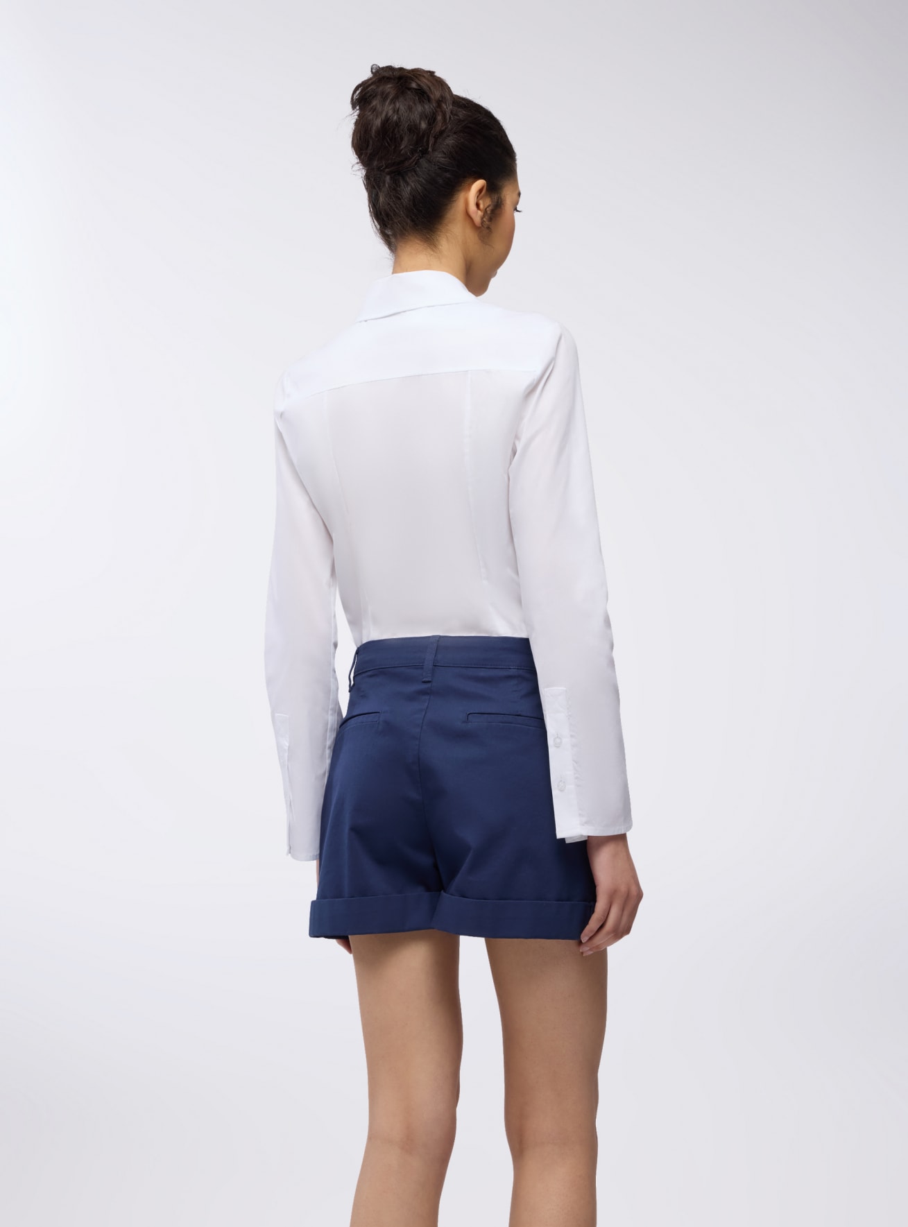 Short pants Woman Terranova